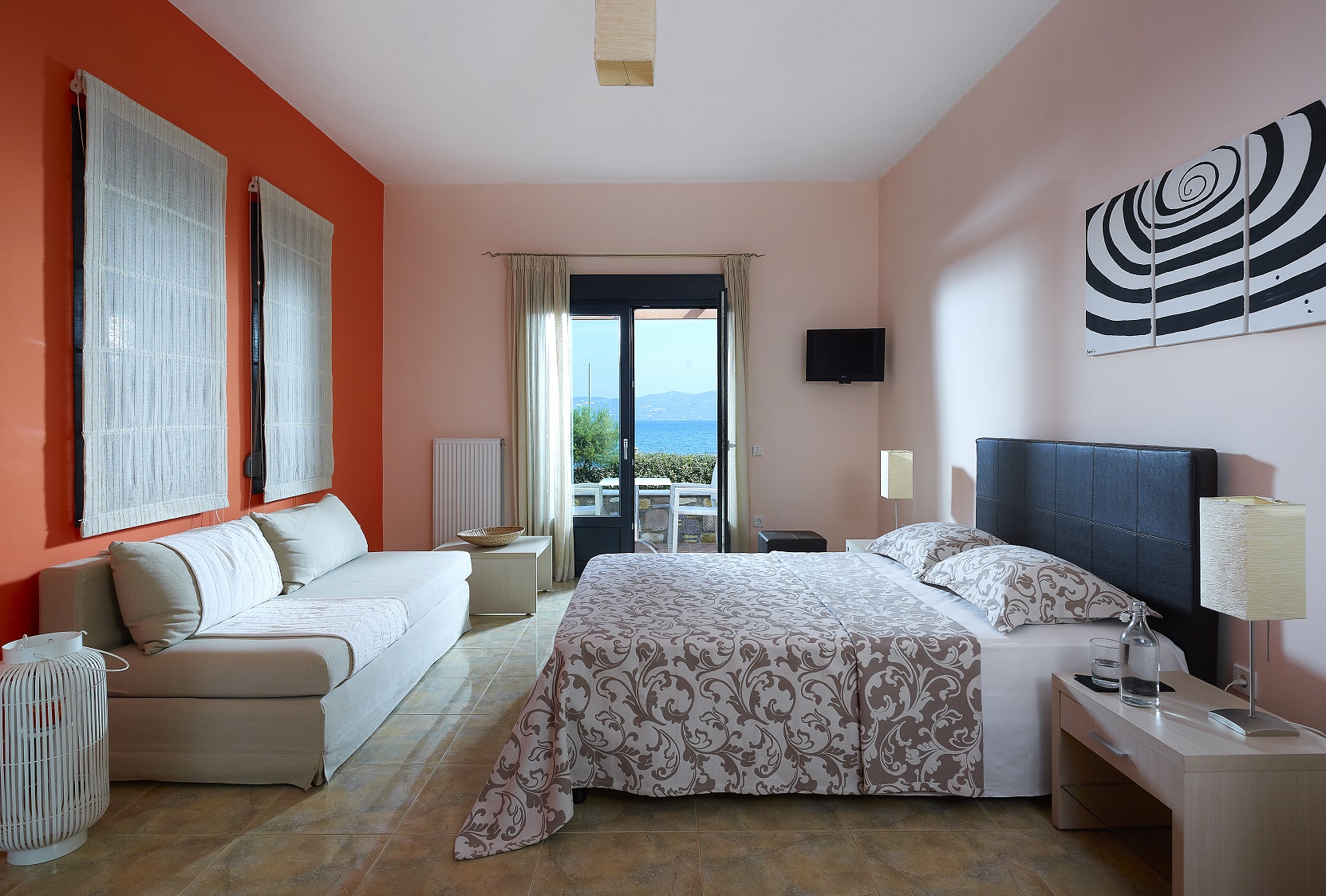 Aeolis Apartements & Studios