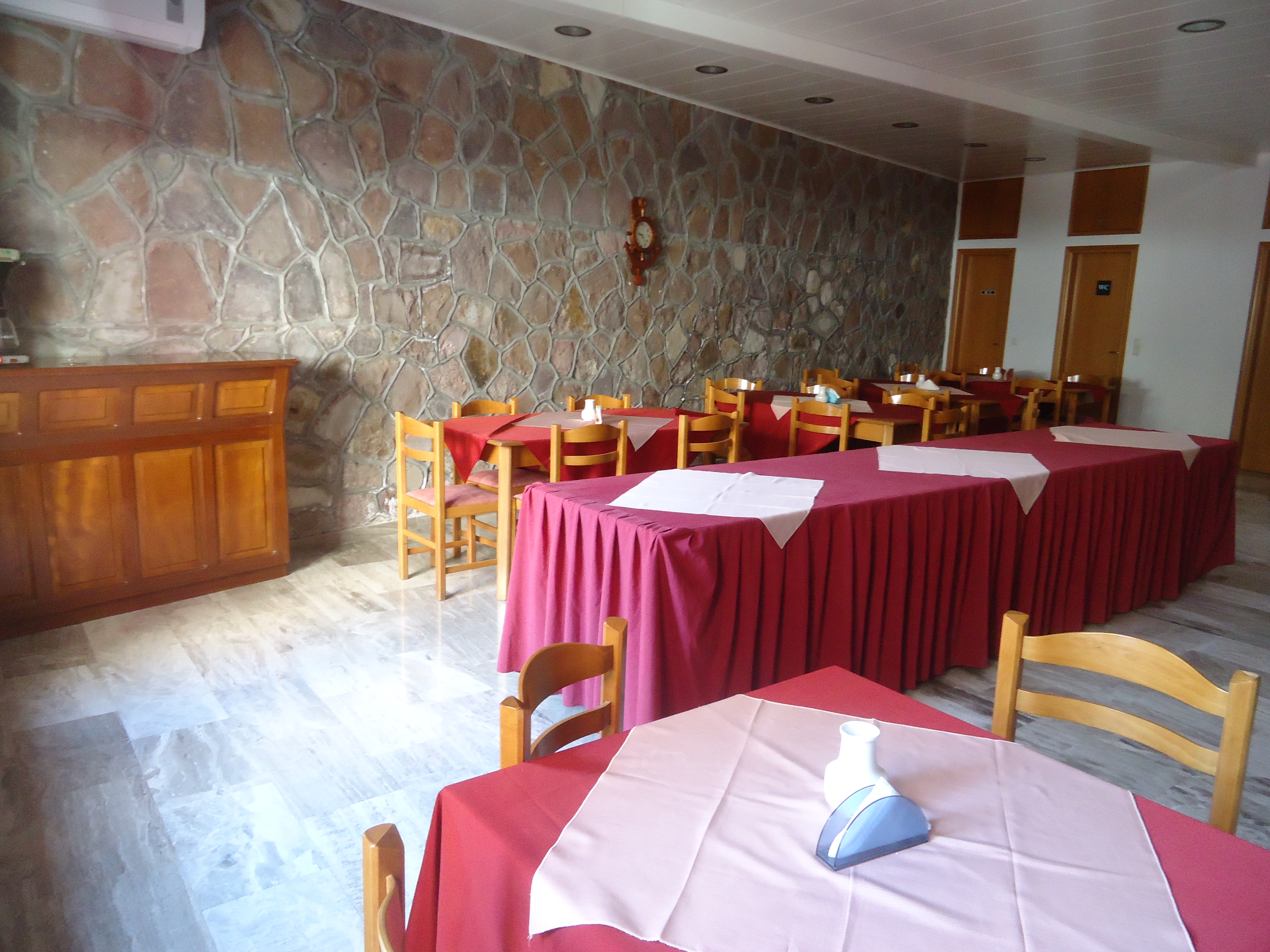 Villa Iris Hotel