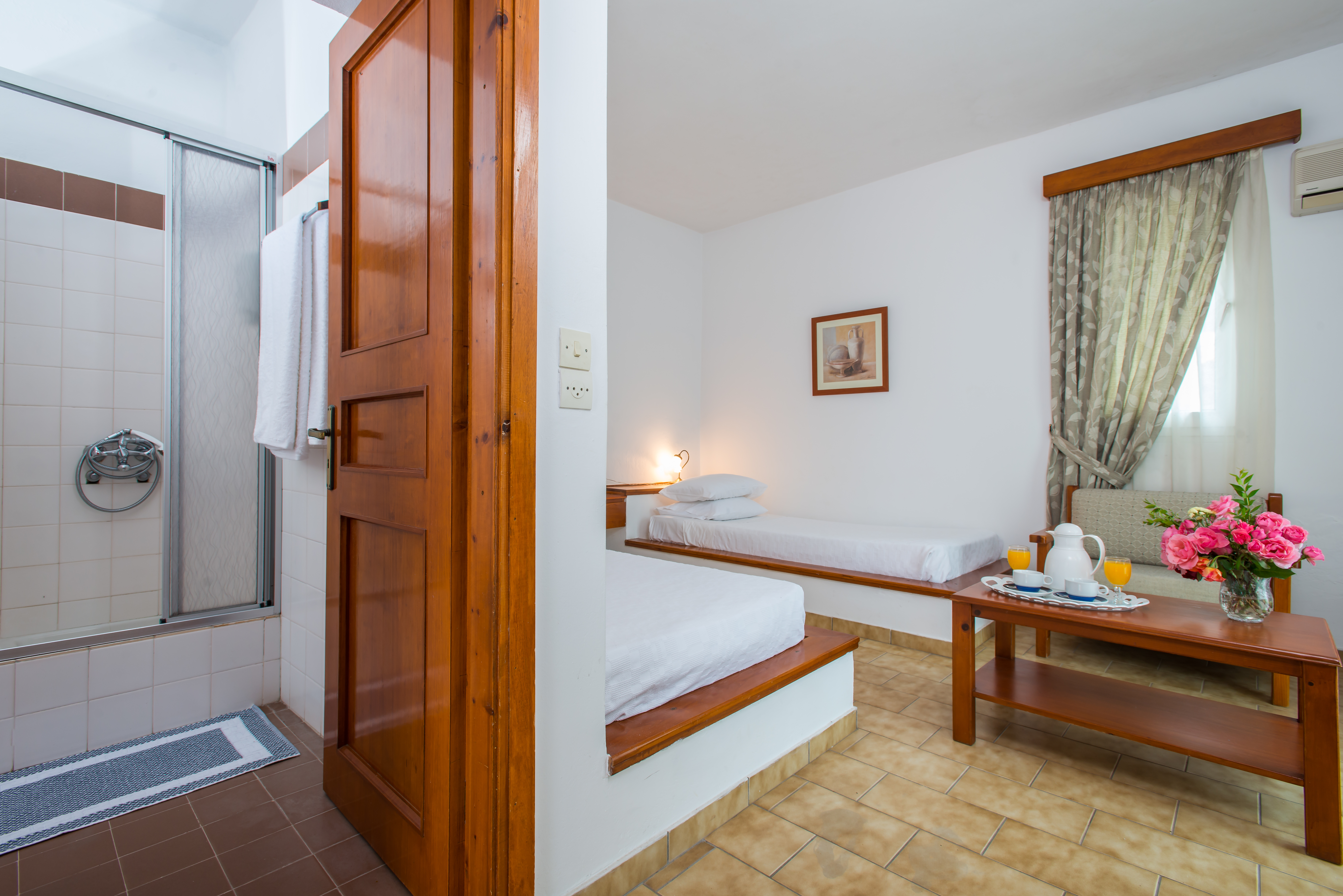 Delfinia Hotel & Bungalows