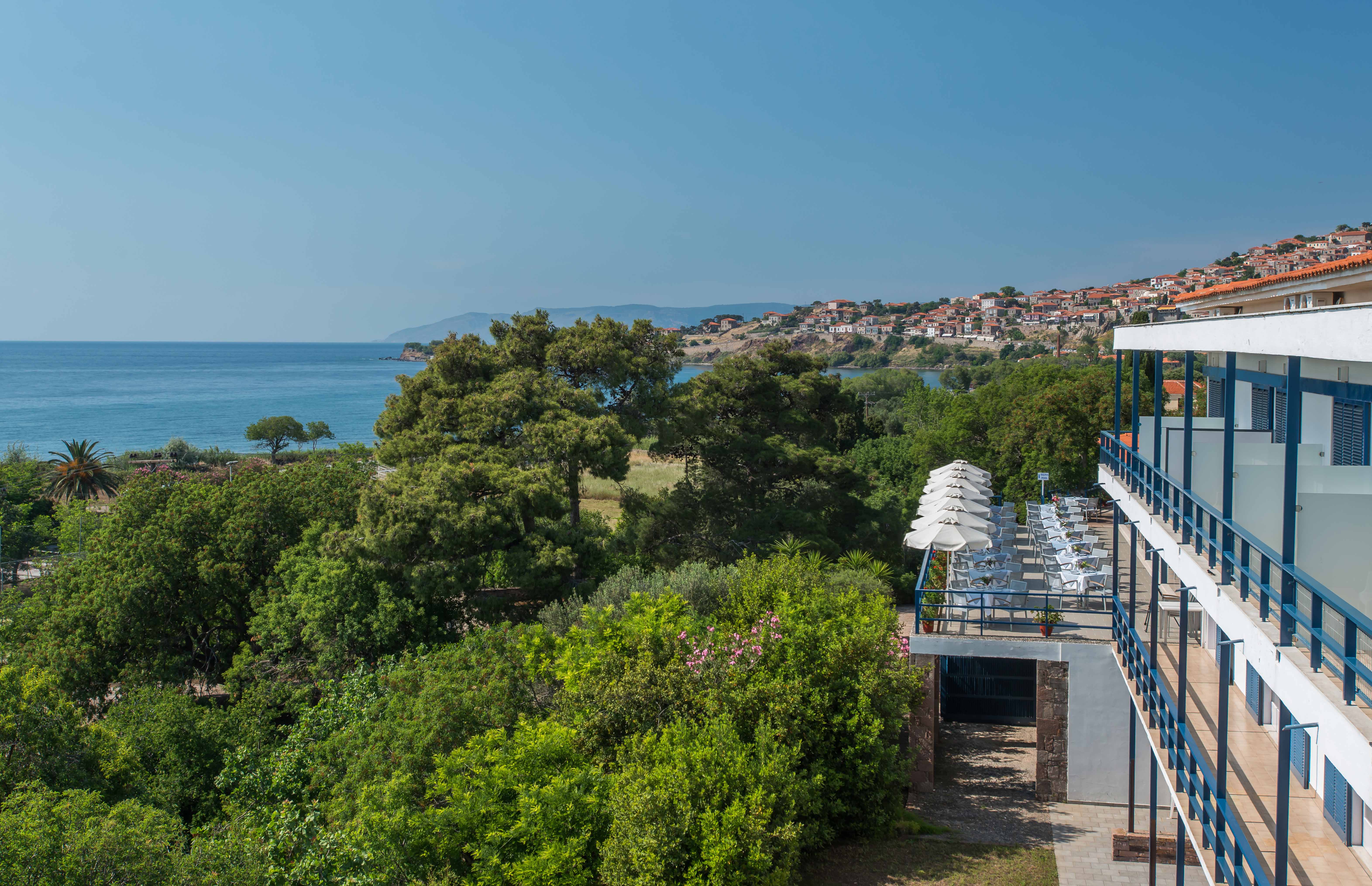 Delfinia Hotel & Bungalows