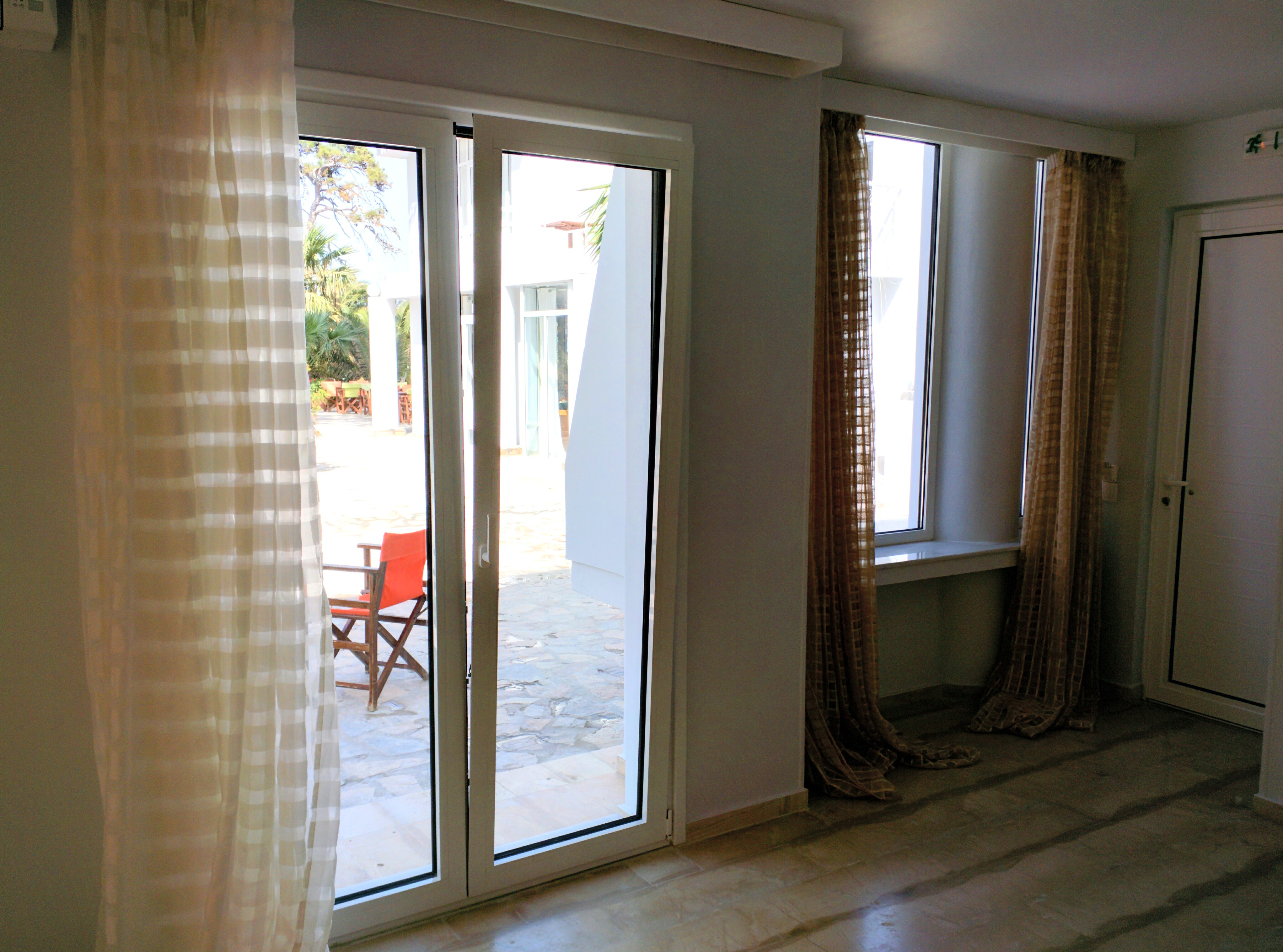 Loriet Hotel