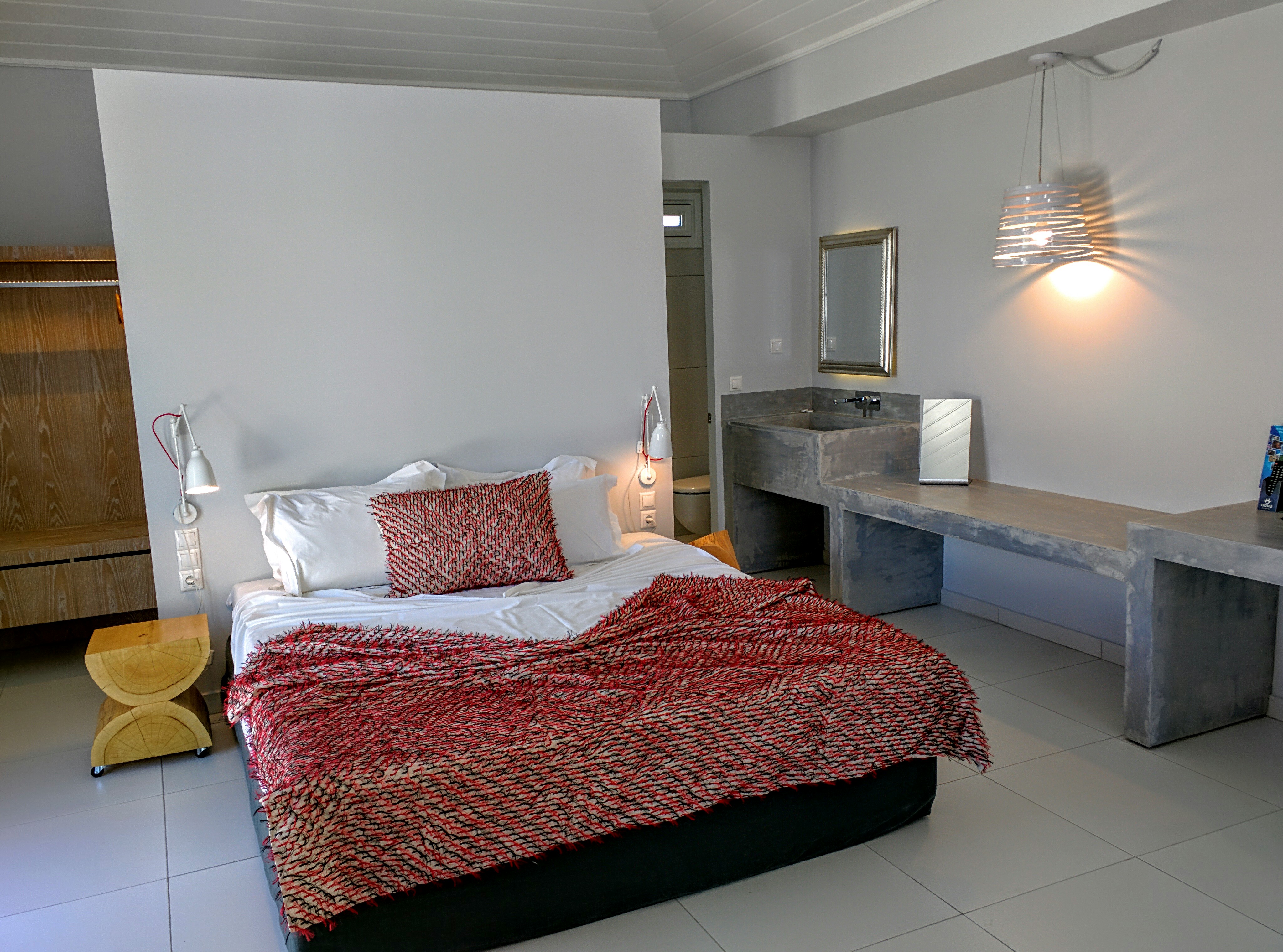 Loriet Hotel