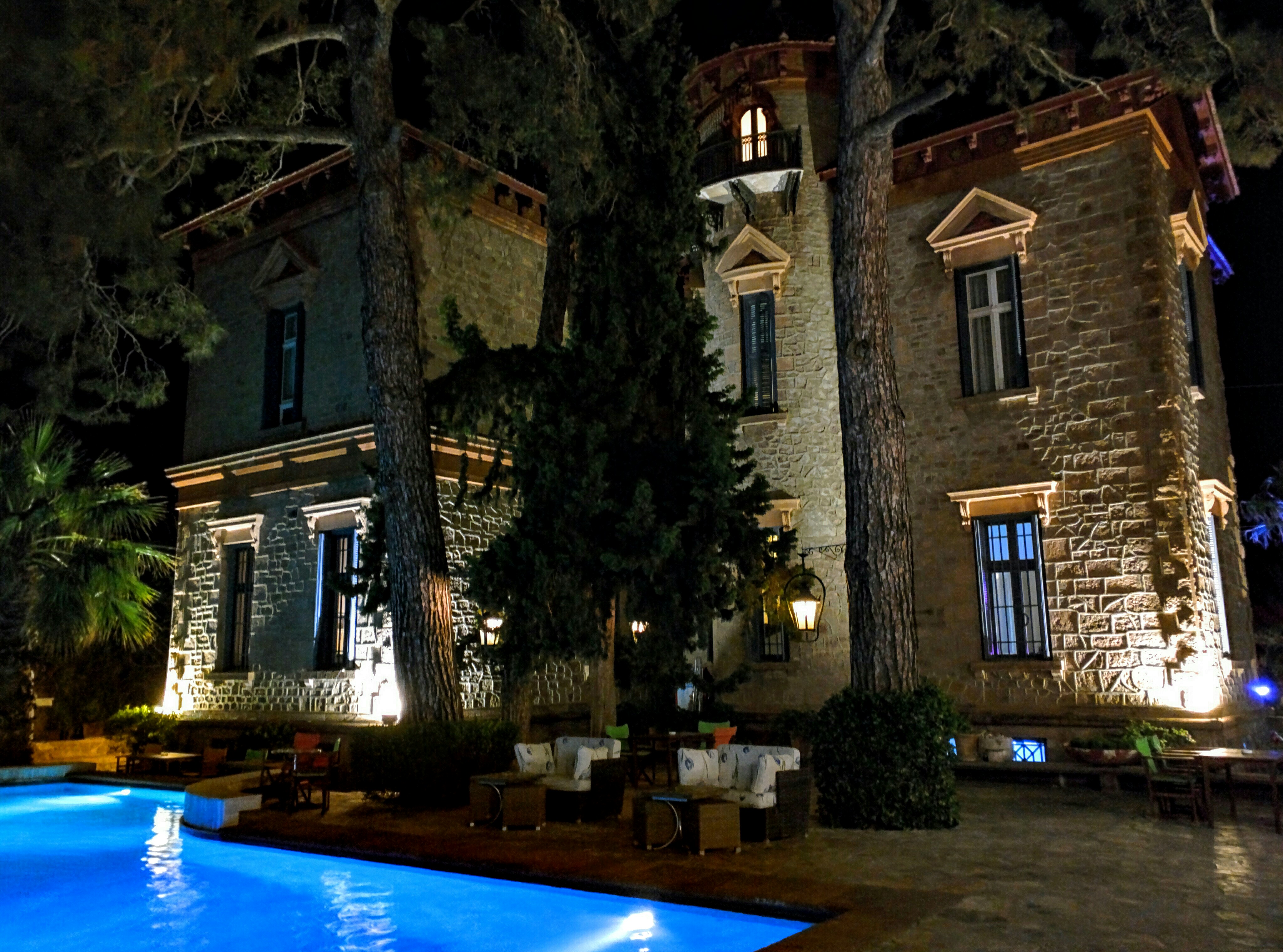 Loriet Hotel