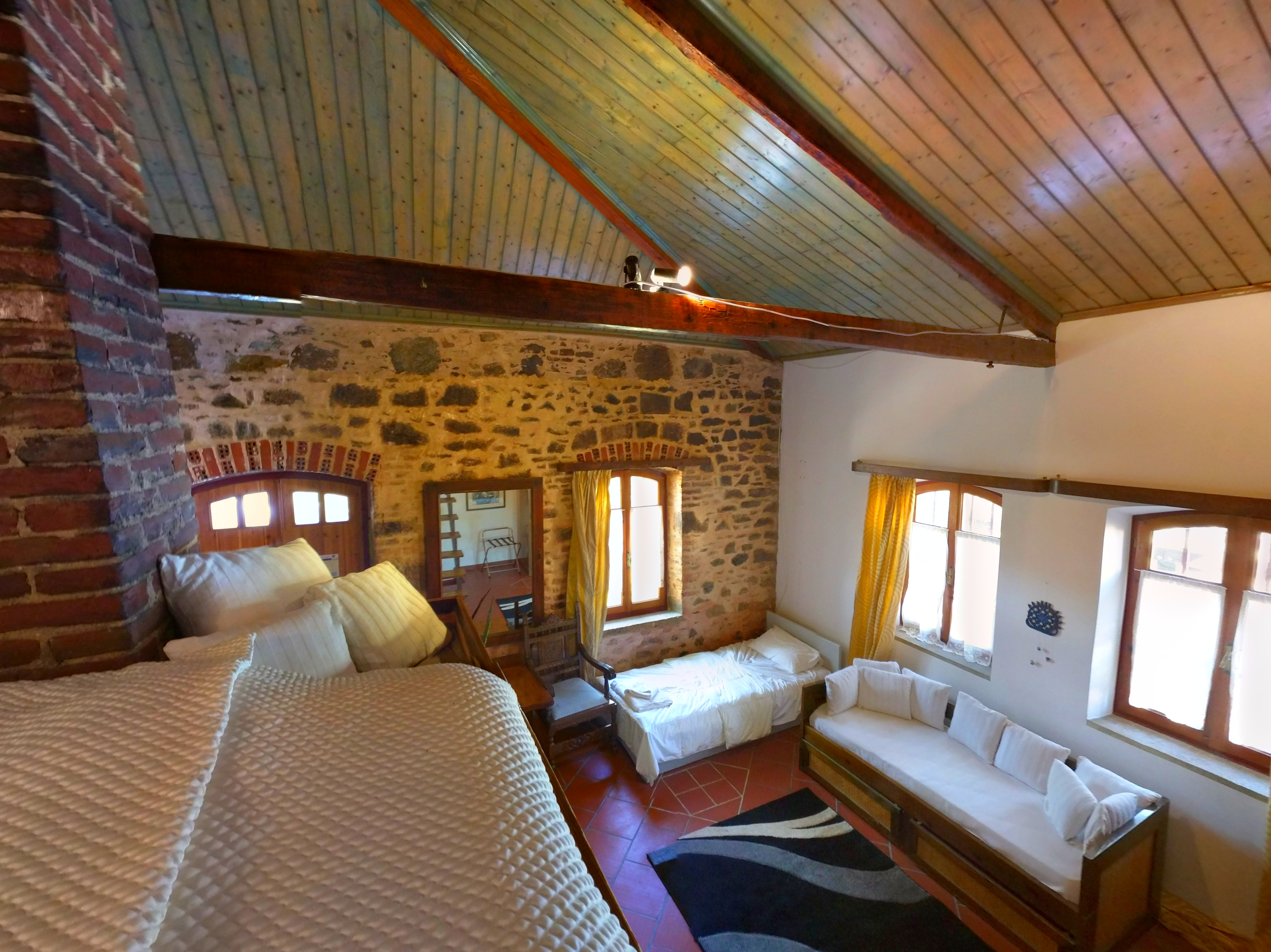 Loriet Hotel