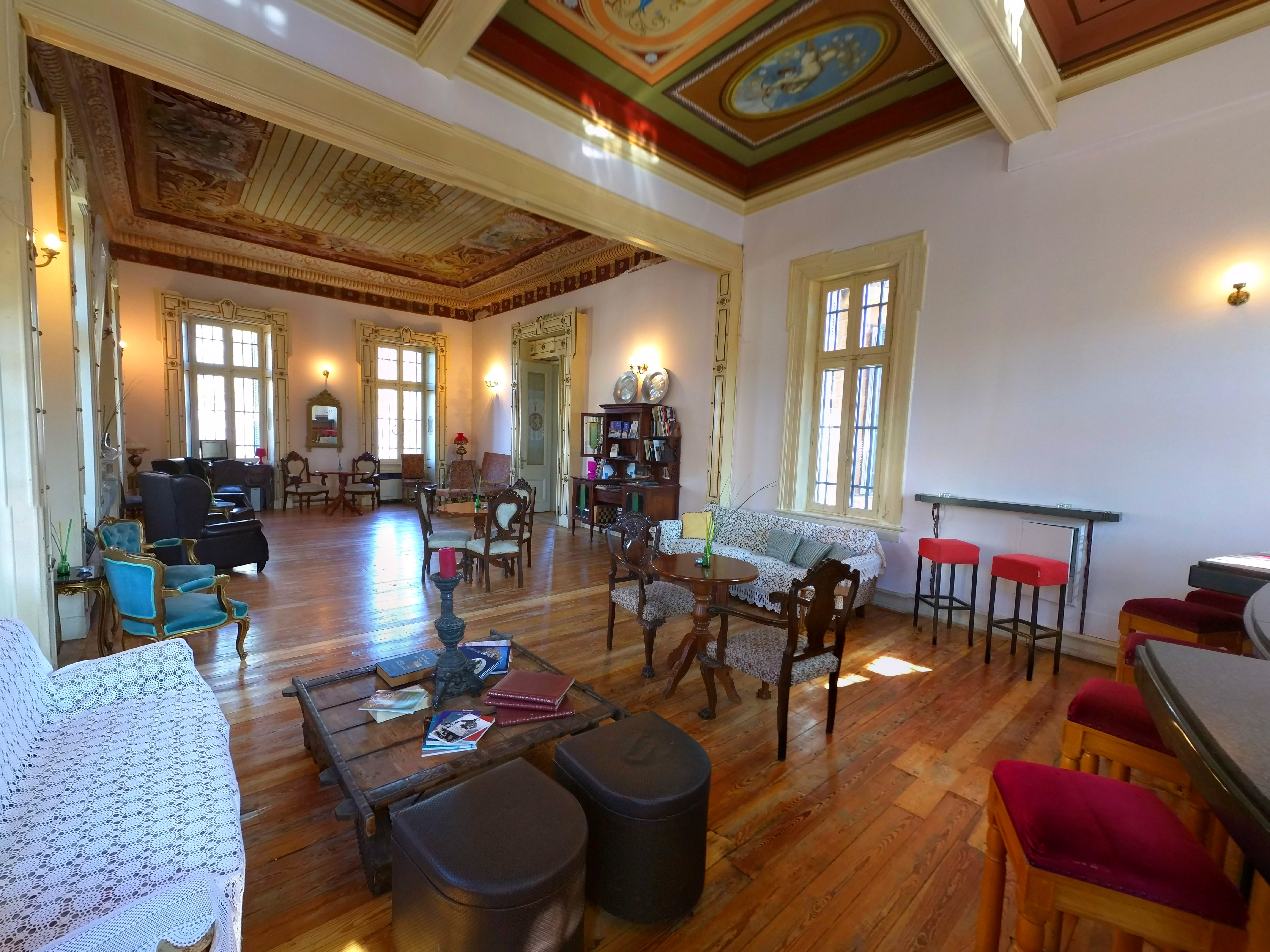 Loriet Hotel