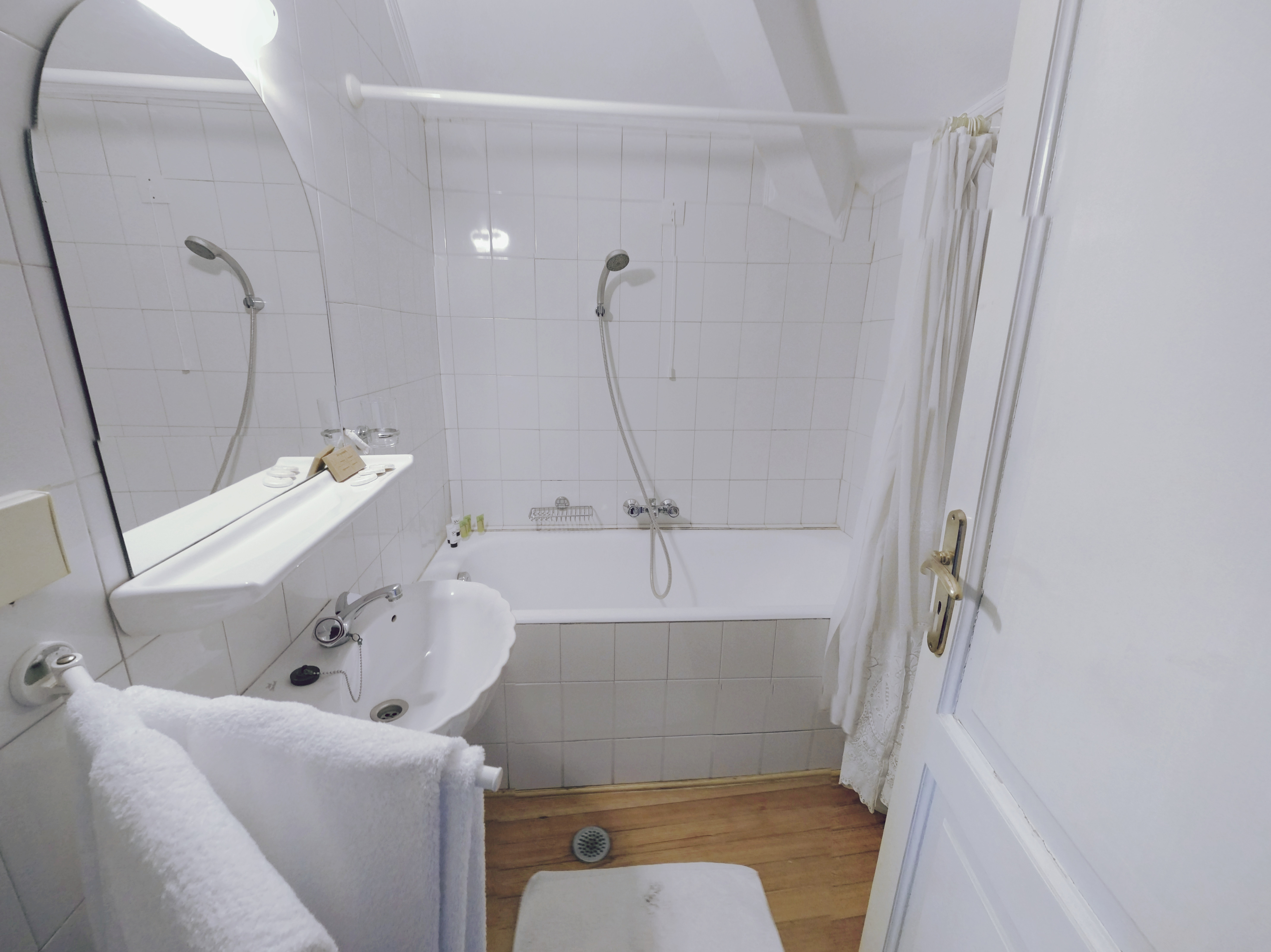 Loriet Hotel