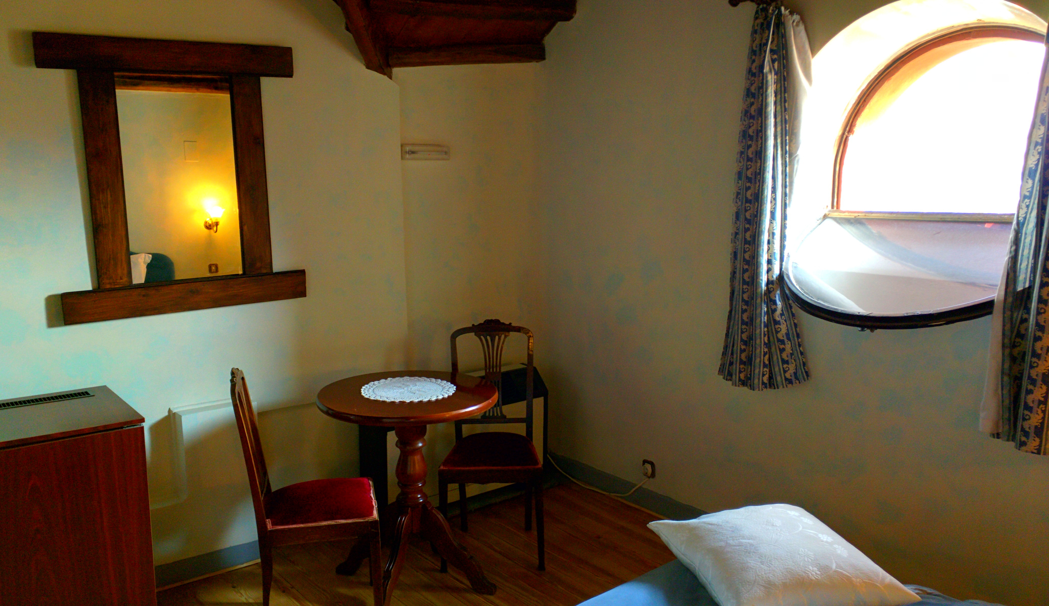 Loriet Hotel
