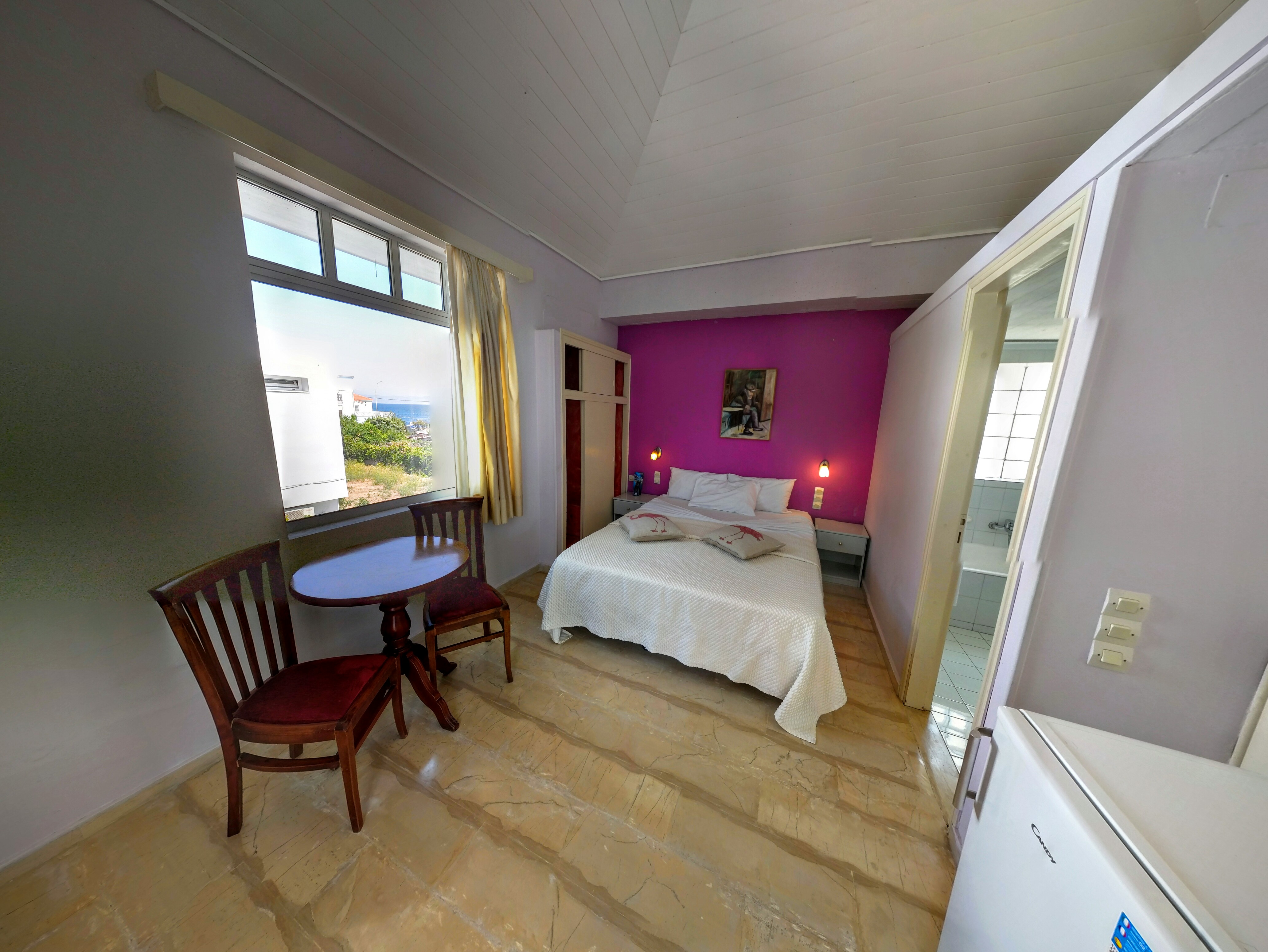 Loriet Hotel