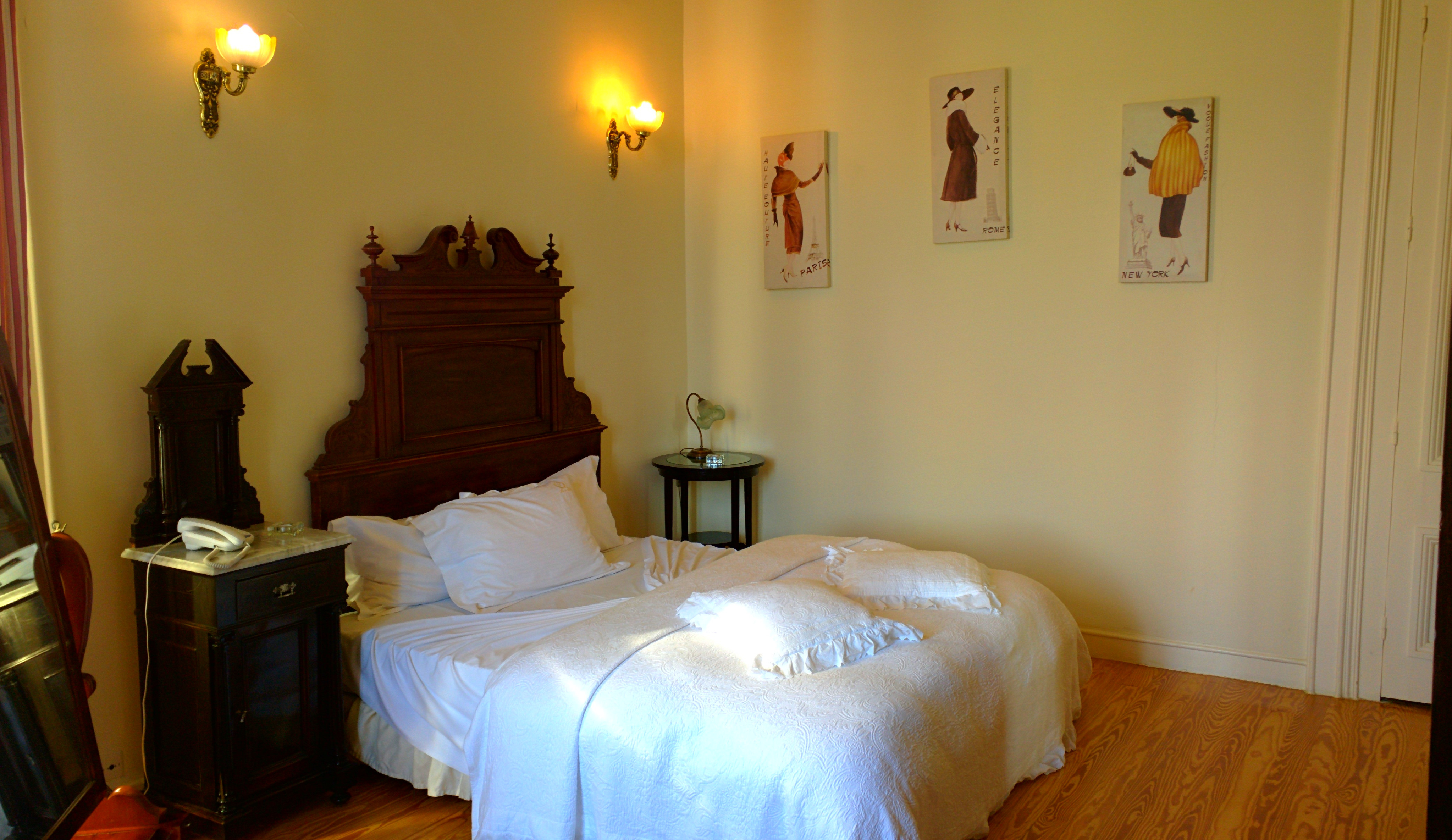 Loriet Hotel