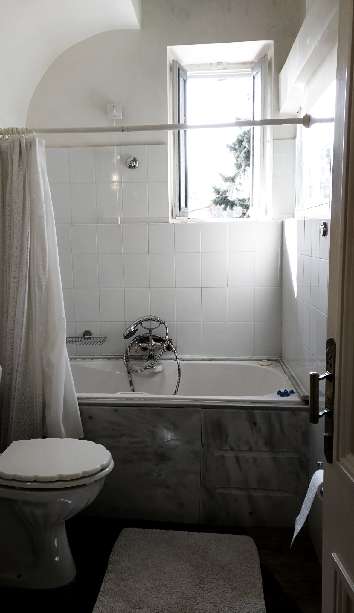Loriet Hotel