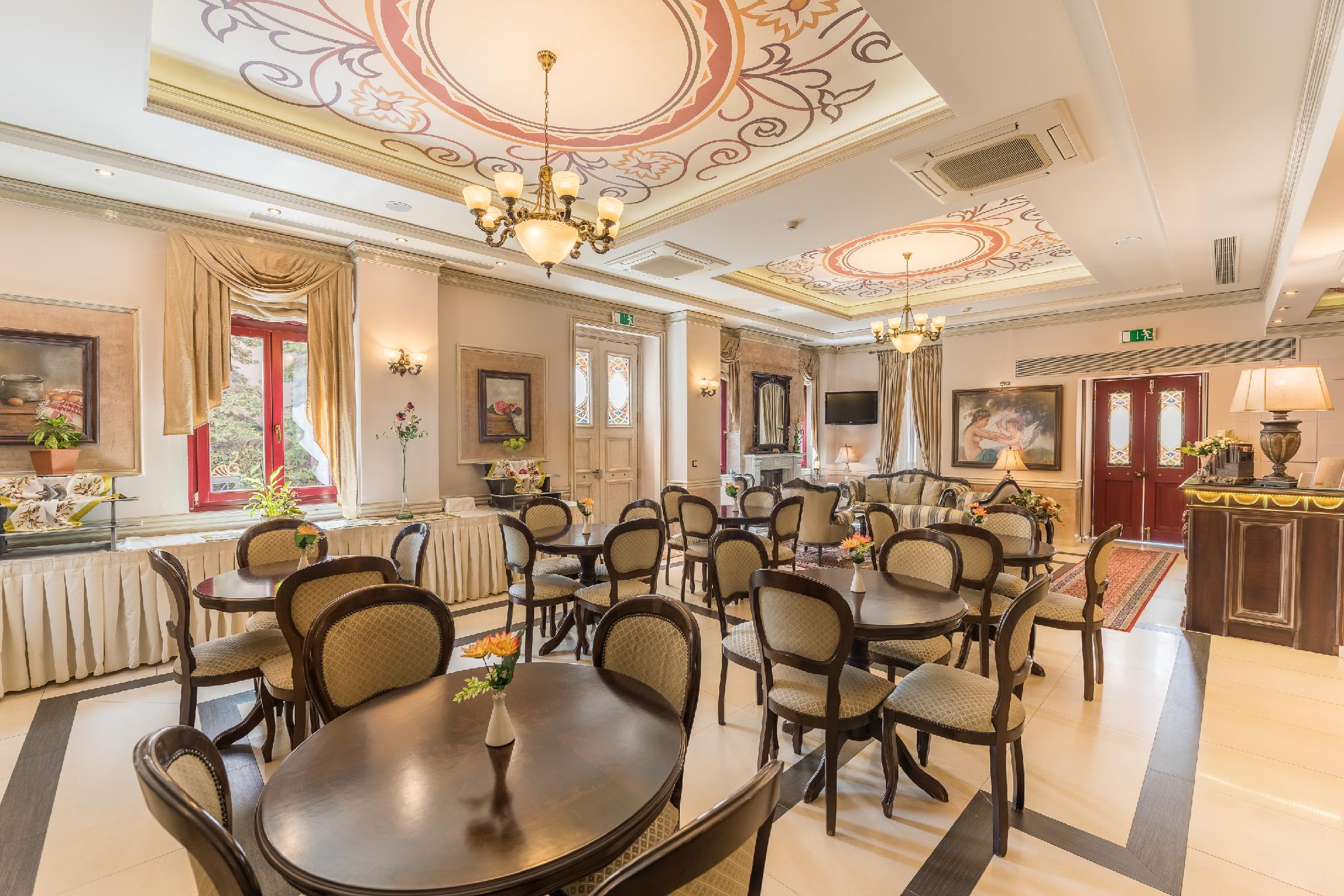 Theofilos Paradise Boutique Hotel