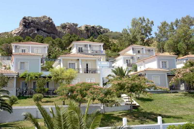 Clara Hotel