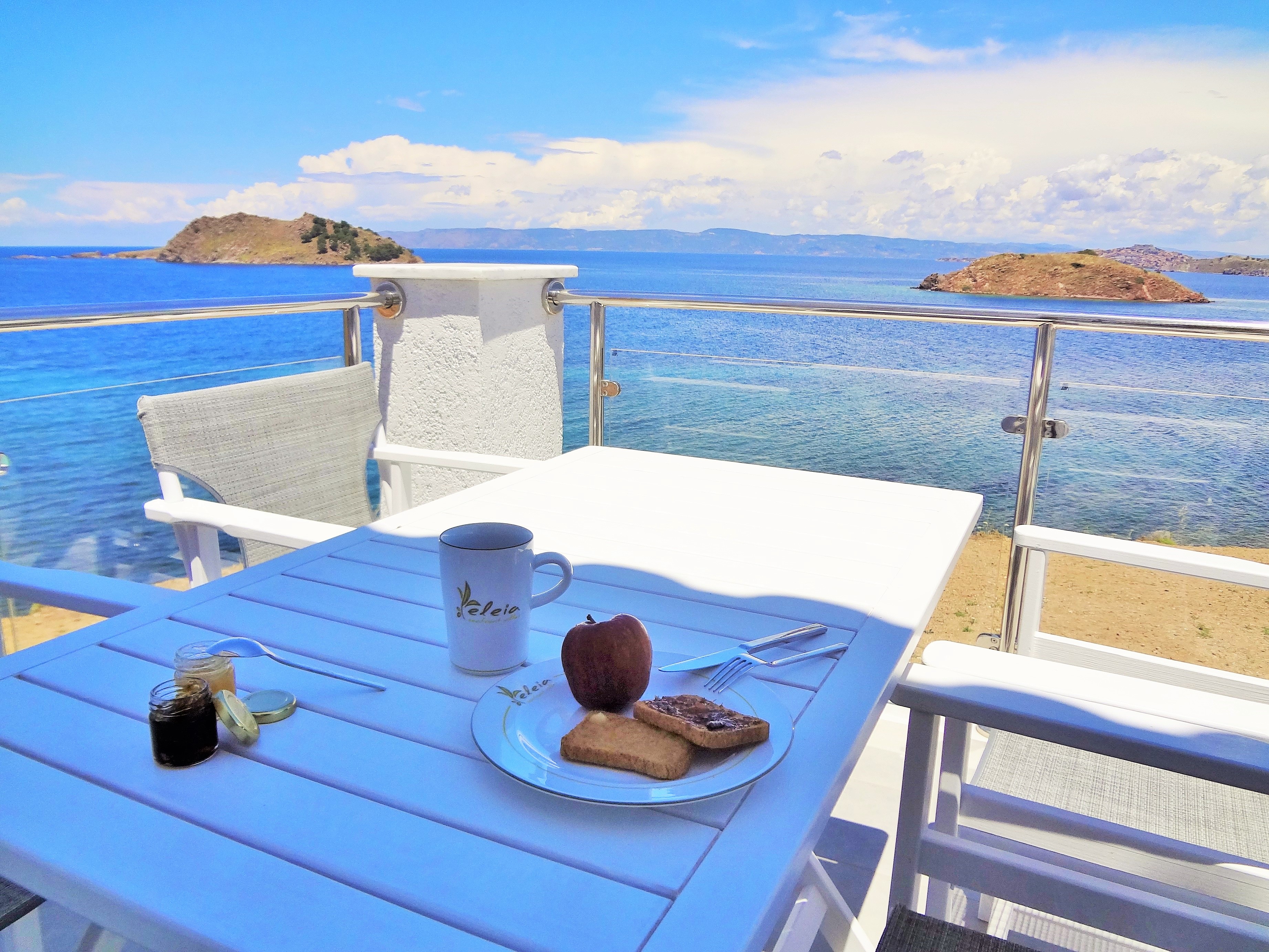 Eleia Seafront Villas