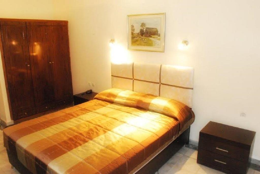 Sunshine Apartments