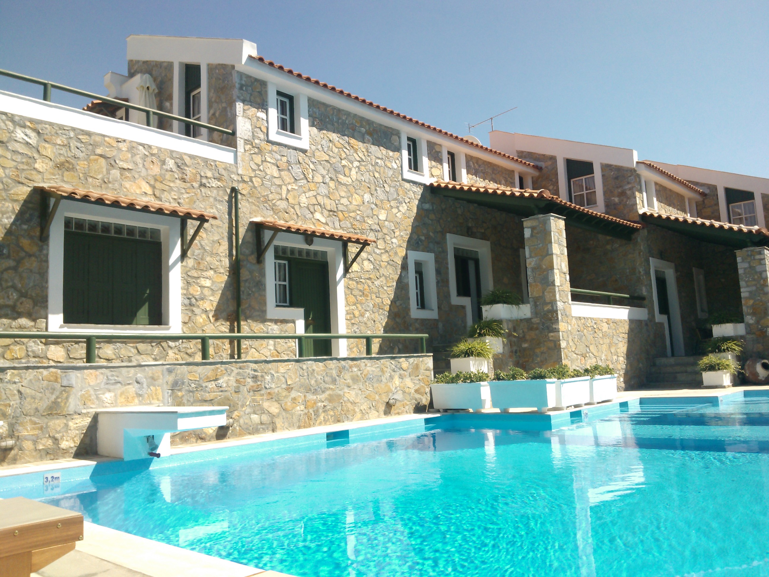 Elia Village