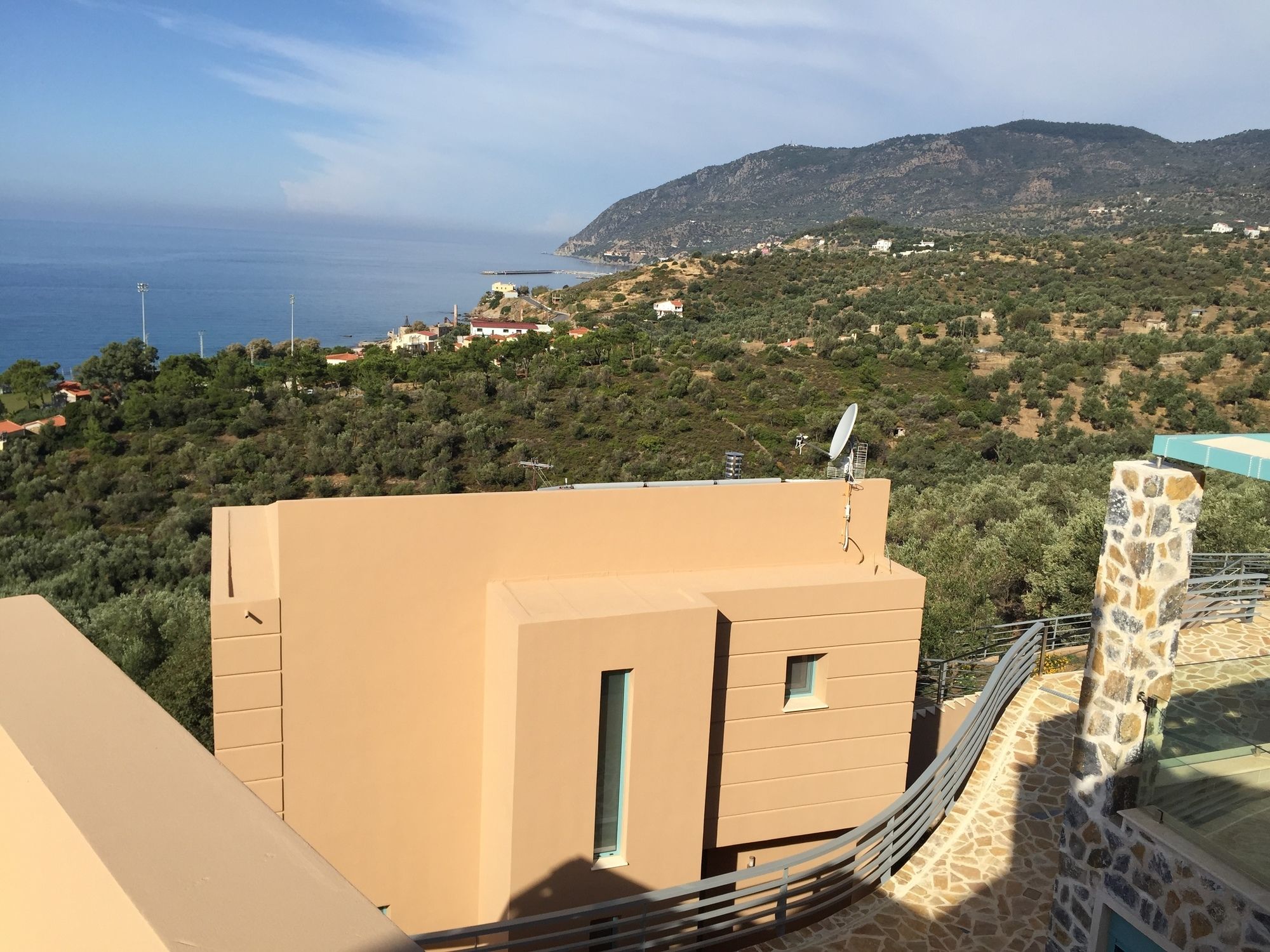 Ouzo Villas