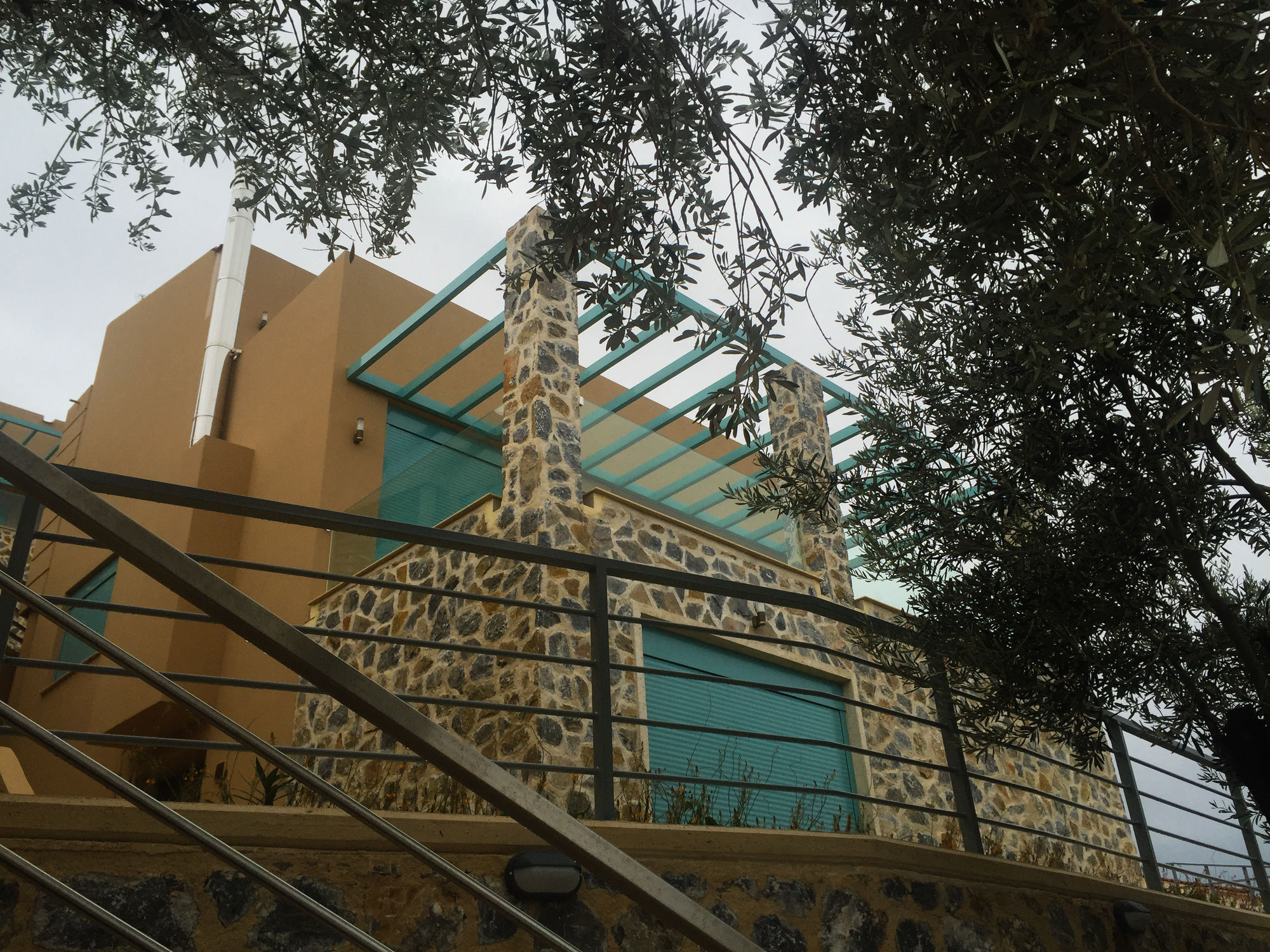 Ouzo Villas