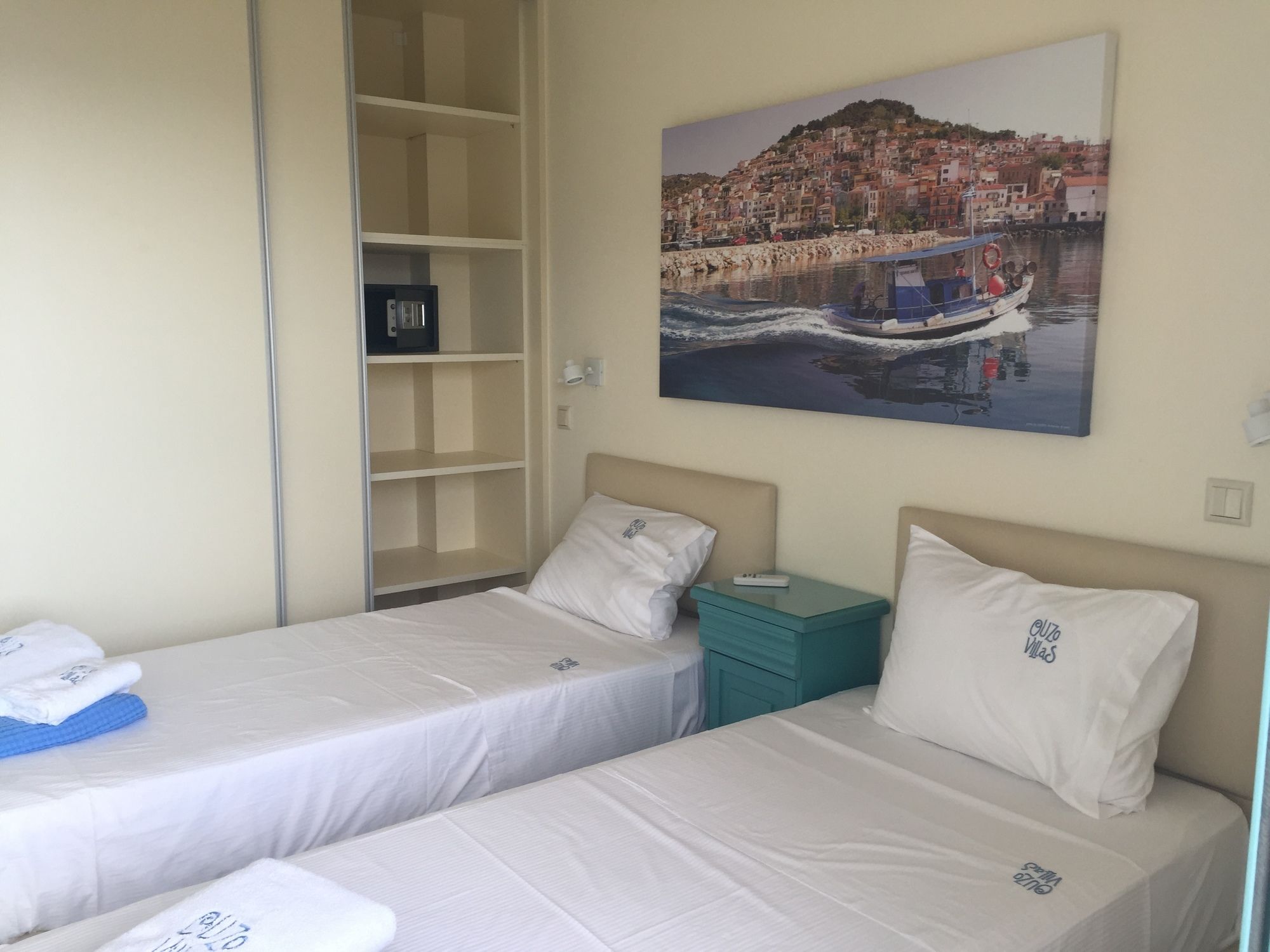 Ouzo Villas