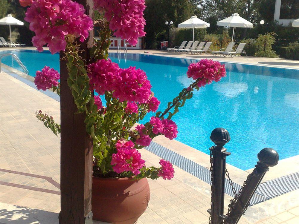 Pasiphae Hotel