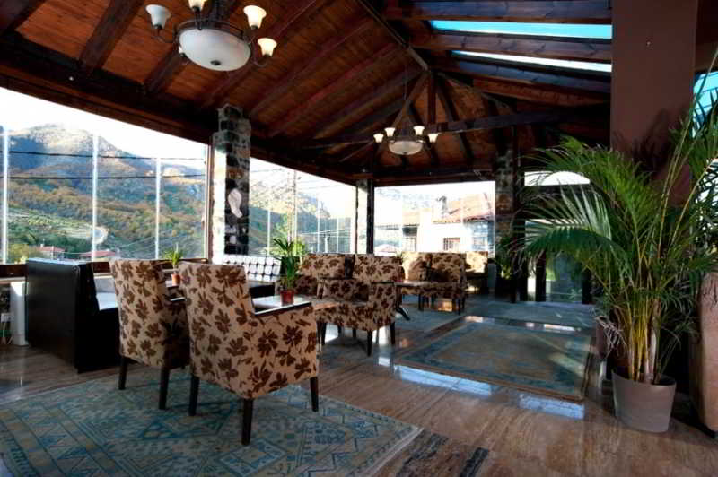Lithos Hotel Spa