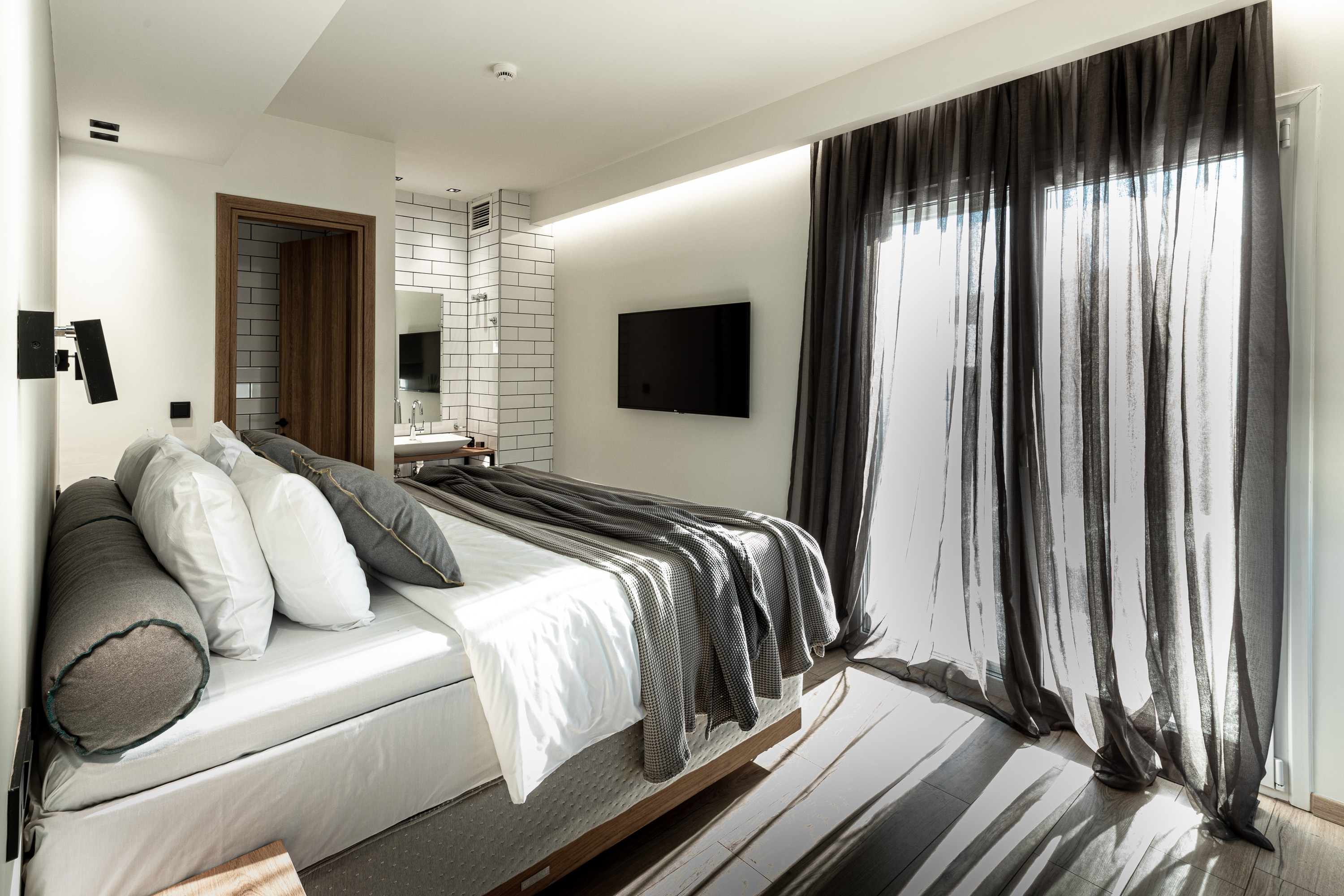 31 Doors Hotel