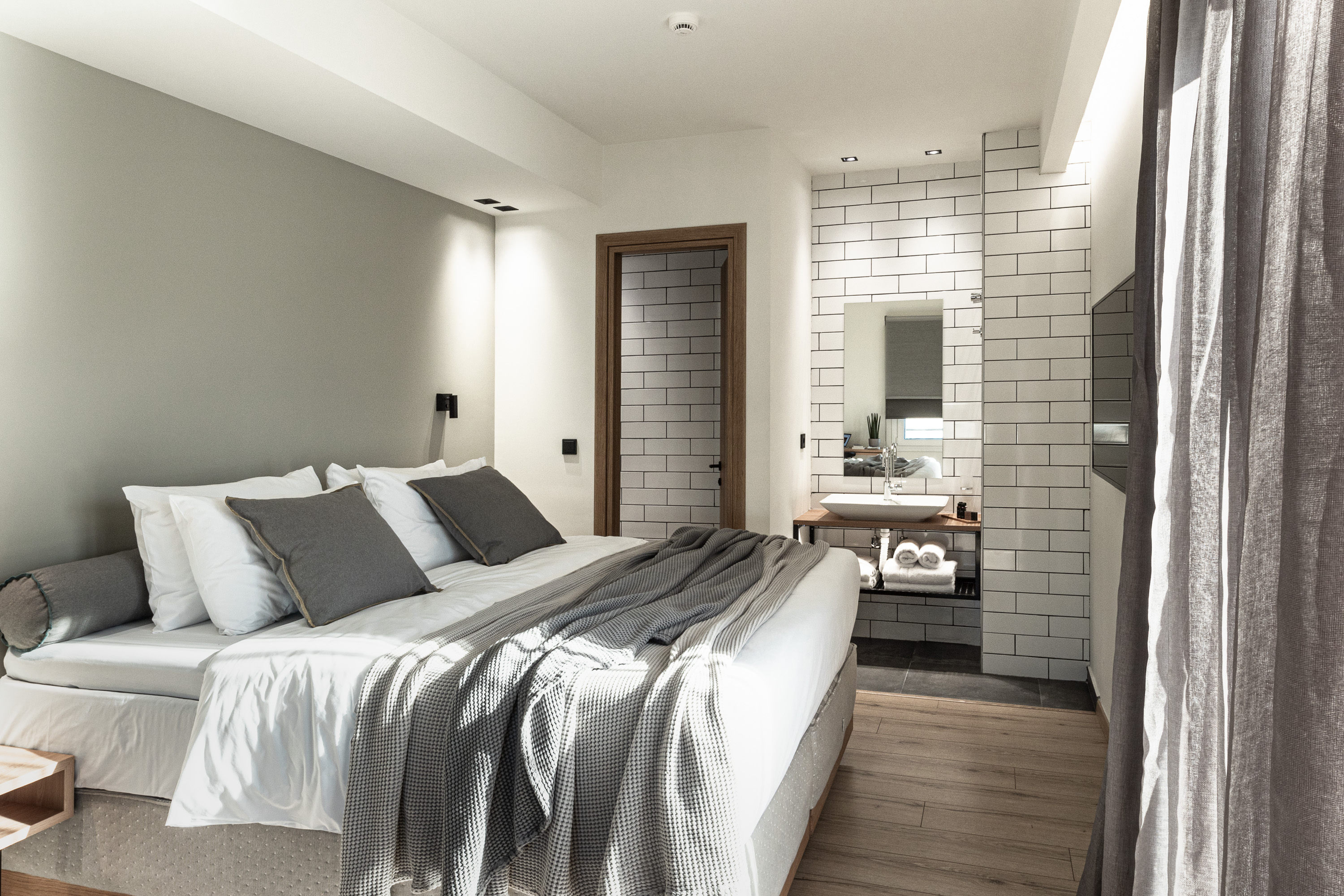 31 Doors Hotel
