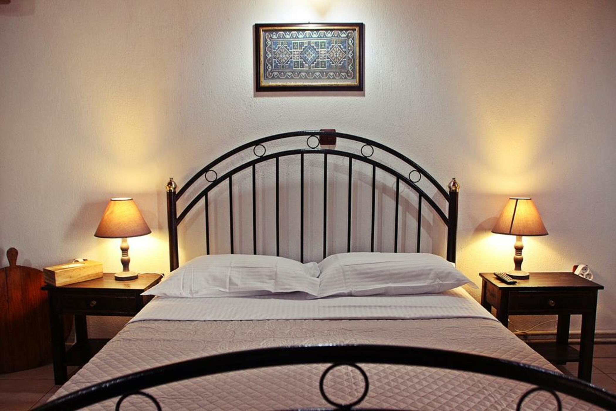 Aristotelis Guest Houses