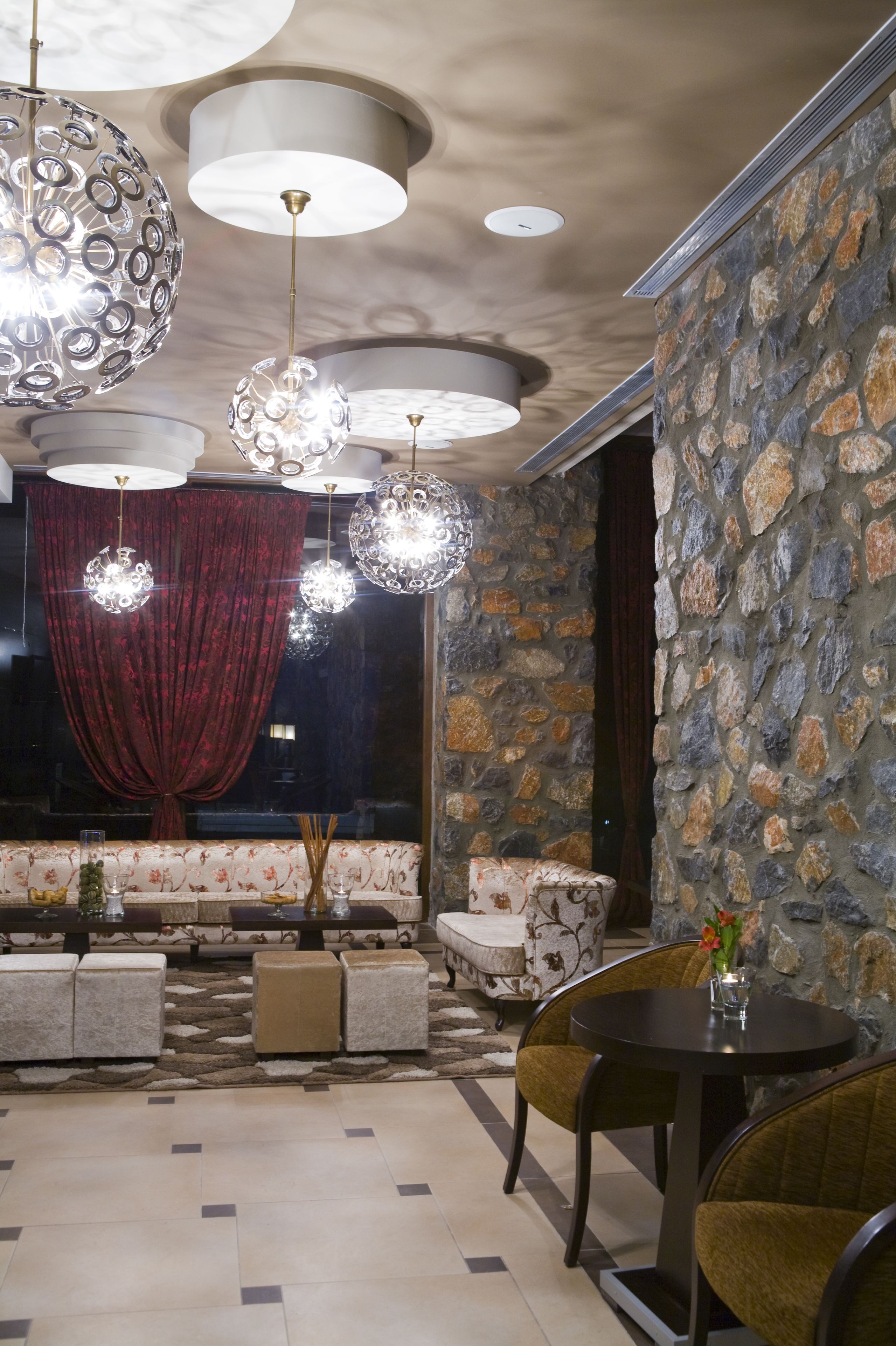 Domotel Neve Agios Athanasios