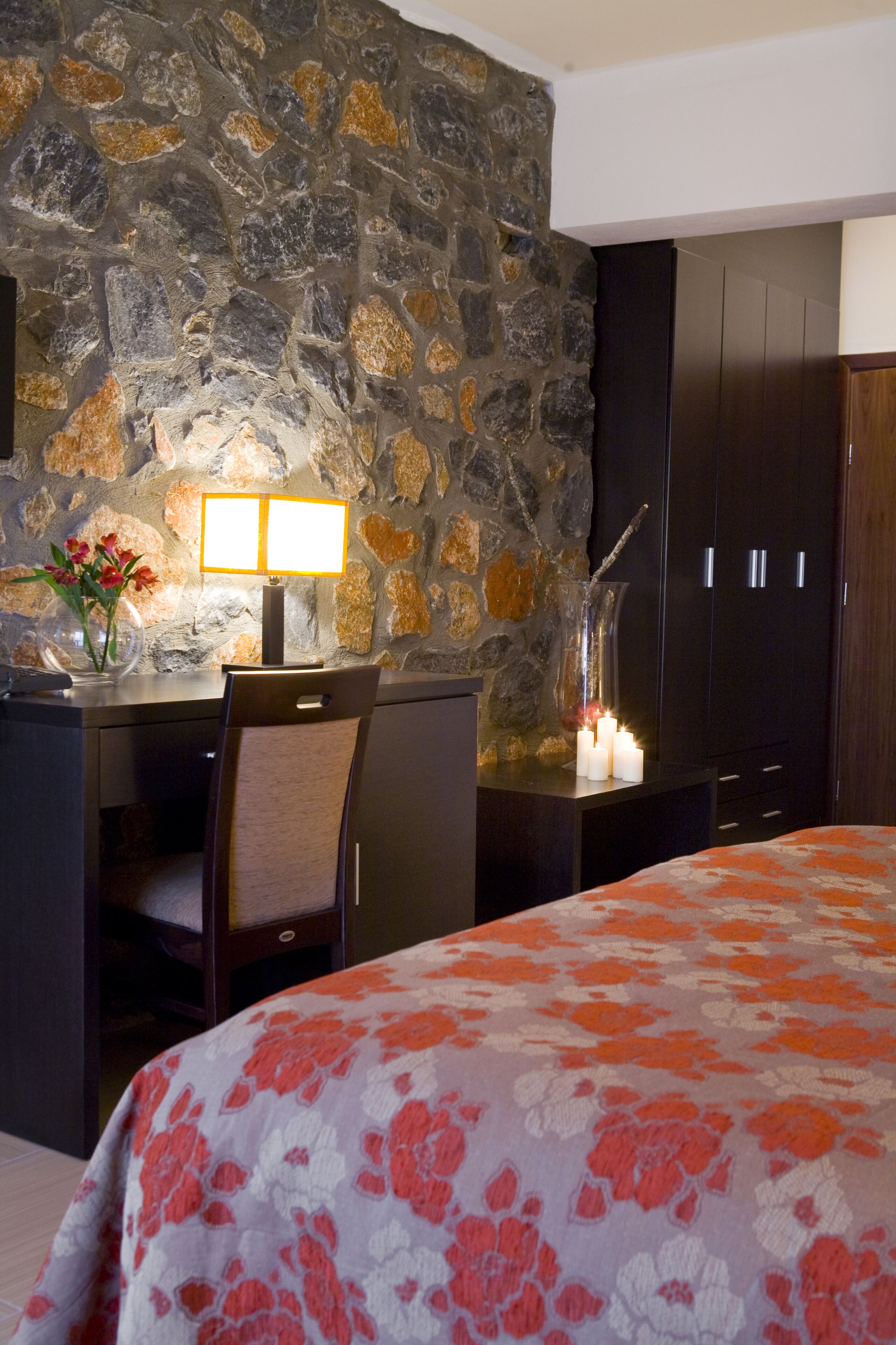 Domotel Neve Agios Athanasios