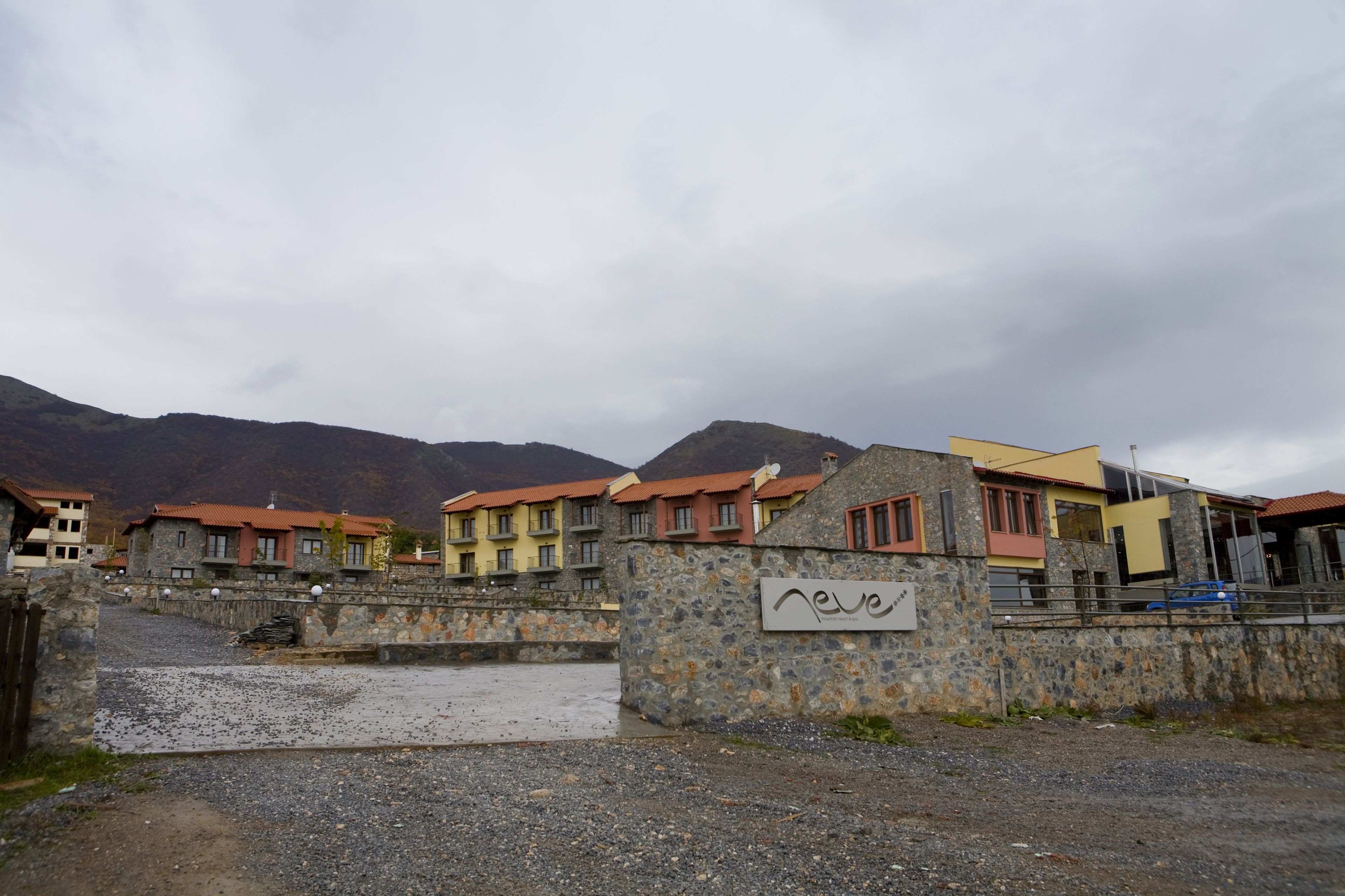 Domotel Neve Agios Athanasios