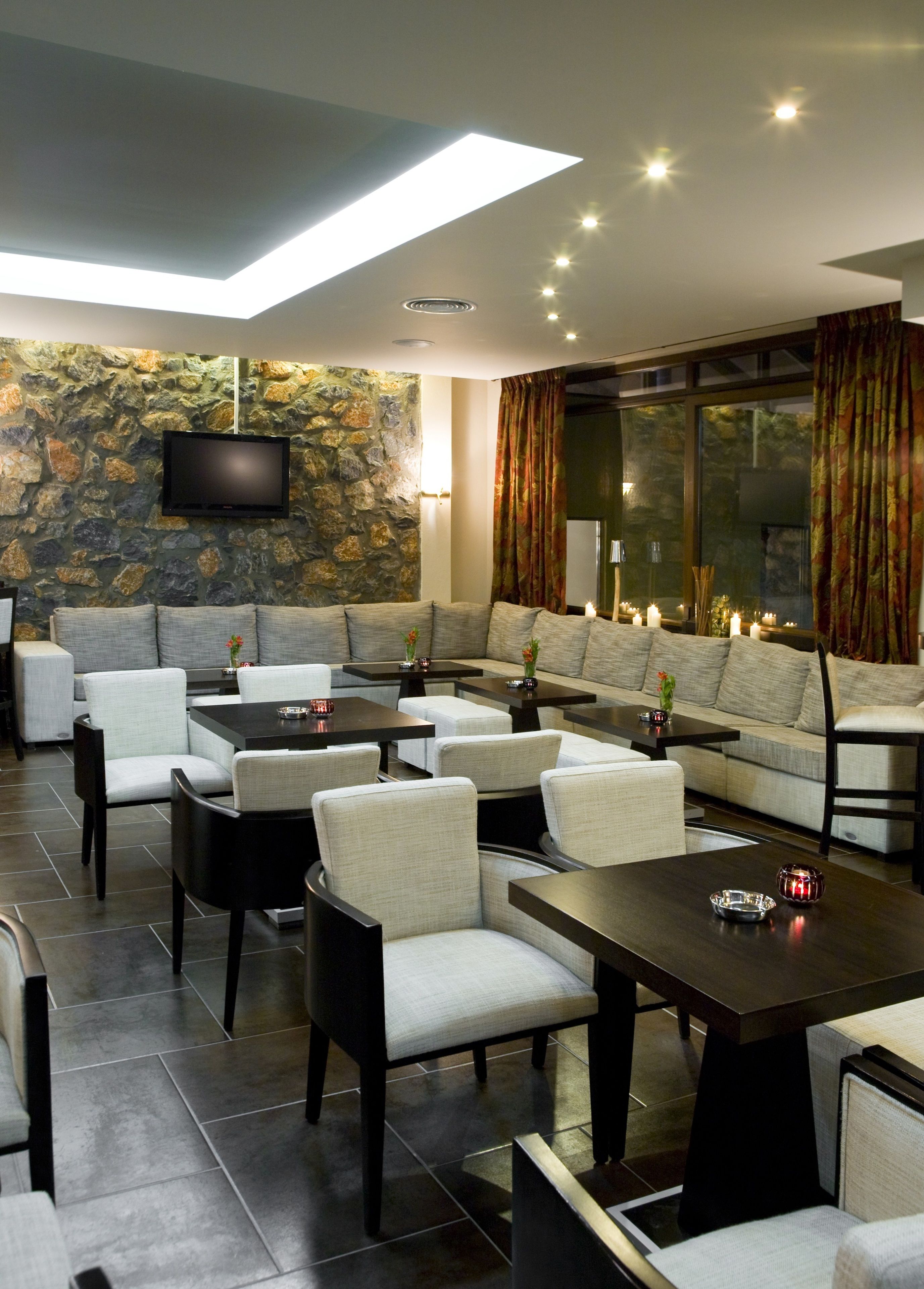 Domotel Neve Agios Athanasios
