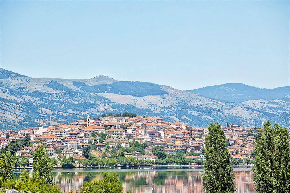 Anastassiou