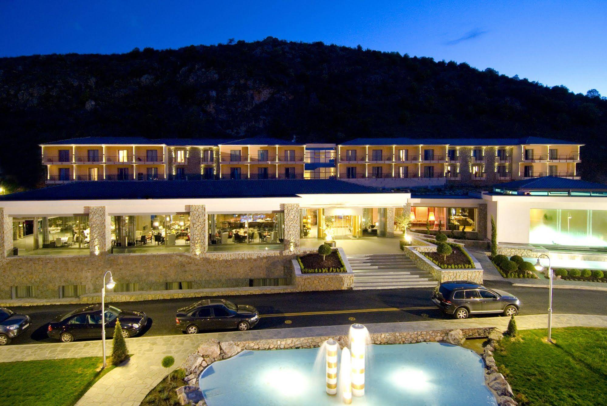 Limneon Resort & Spa