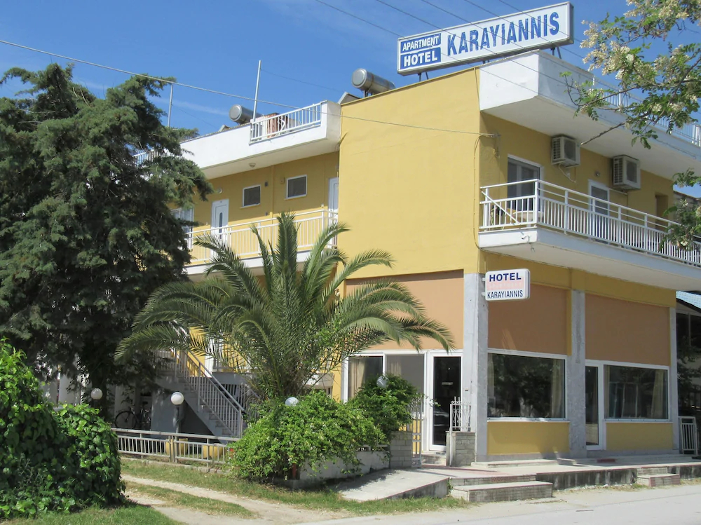 Karayiannis Hotel