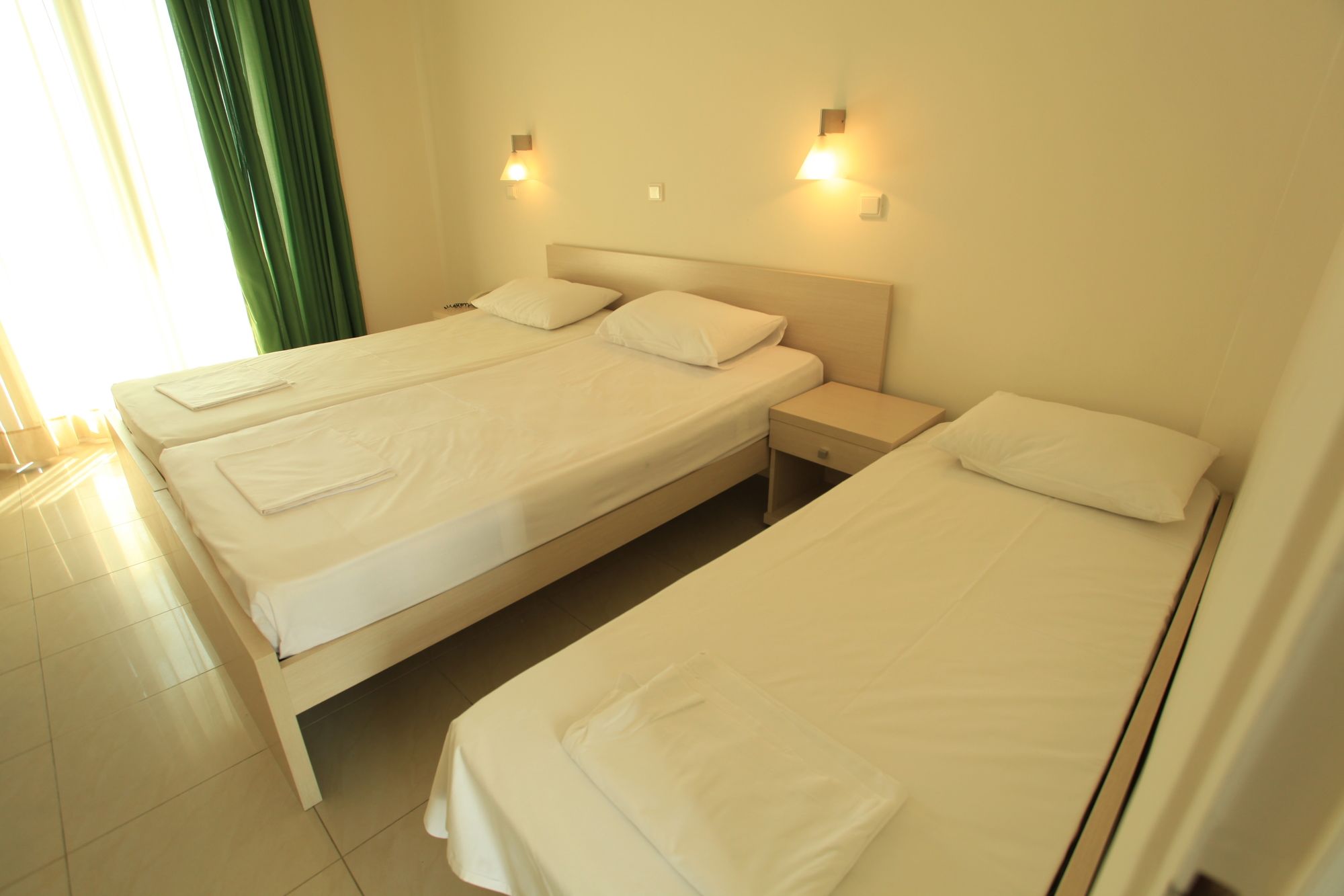 Tosca Beach Hotel