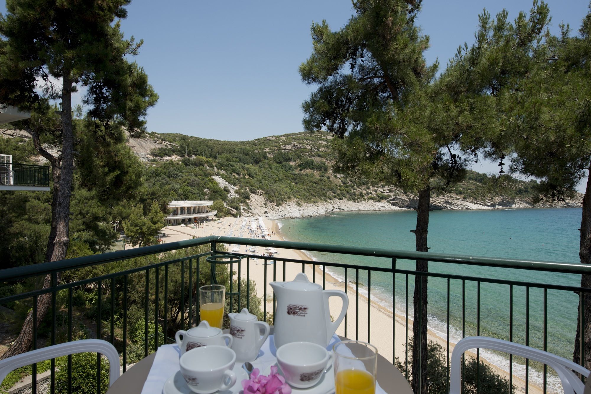 Tosca Beach Hotel