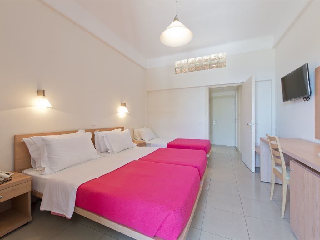 Tosca Beach Hotel