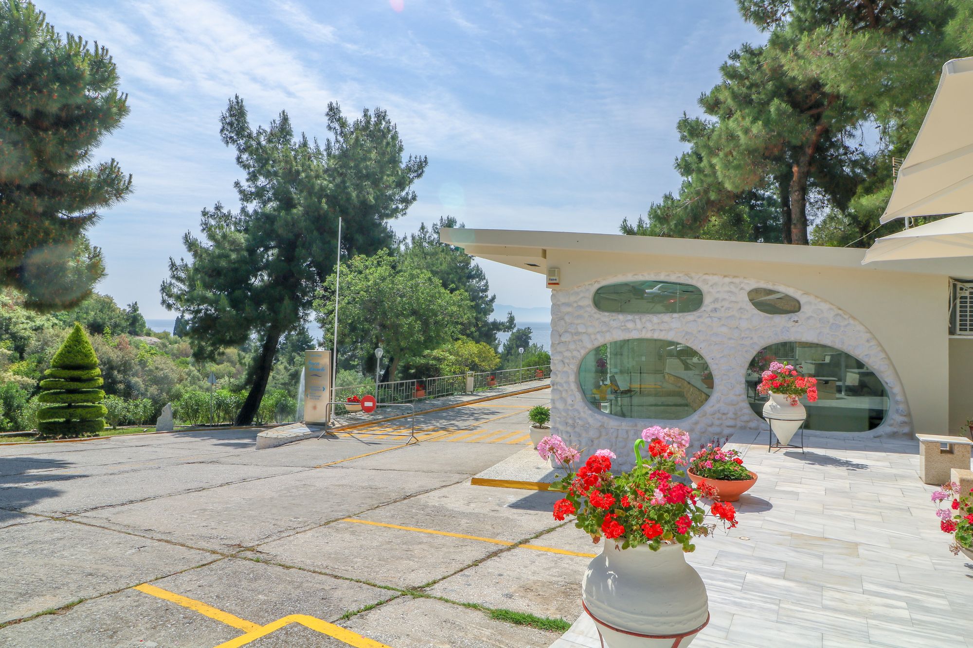 Tosca Beach Hotel