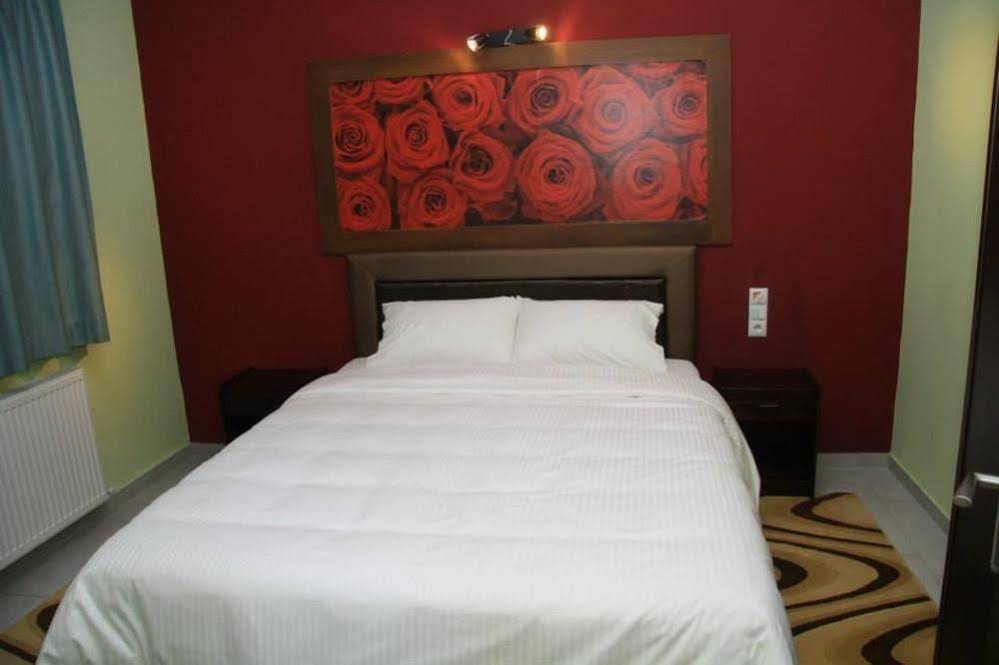 Aphrodite Hotel
