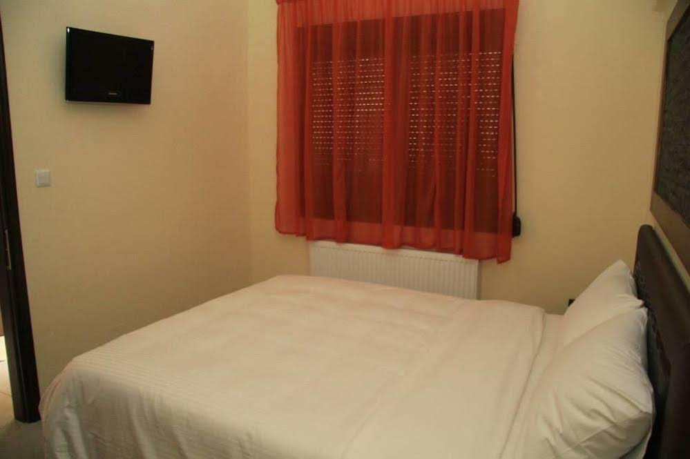 Aphrodite Hotel