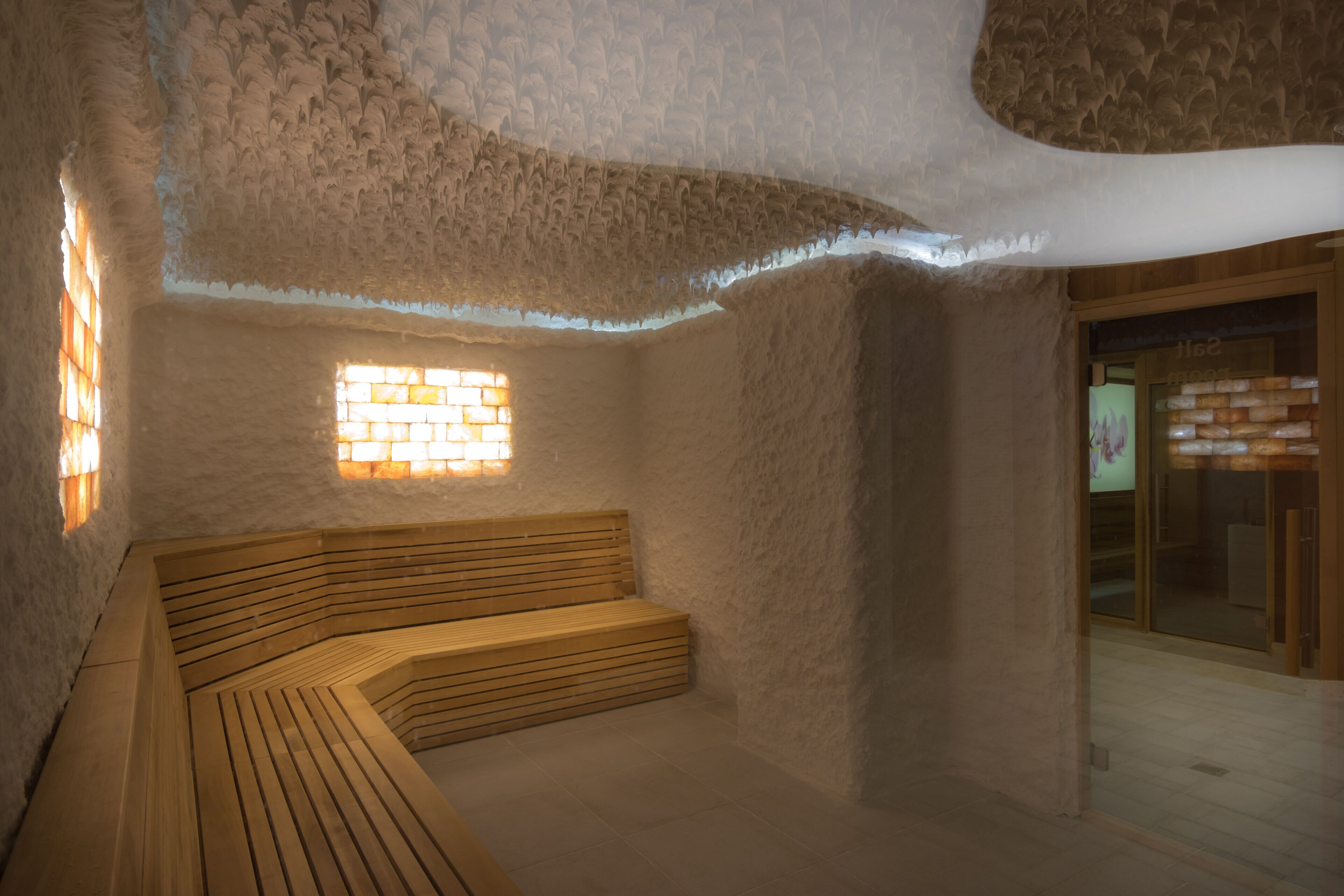 King Maron Wellness Beach Hotel