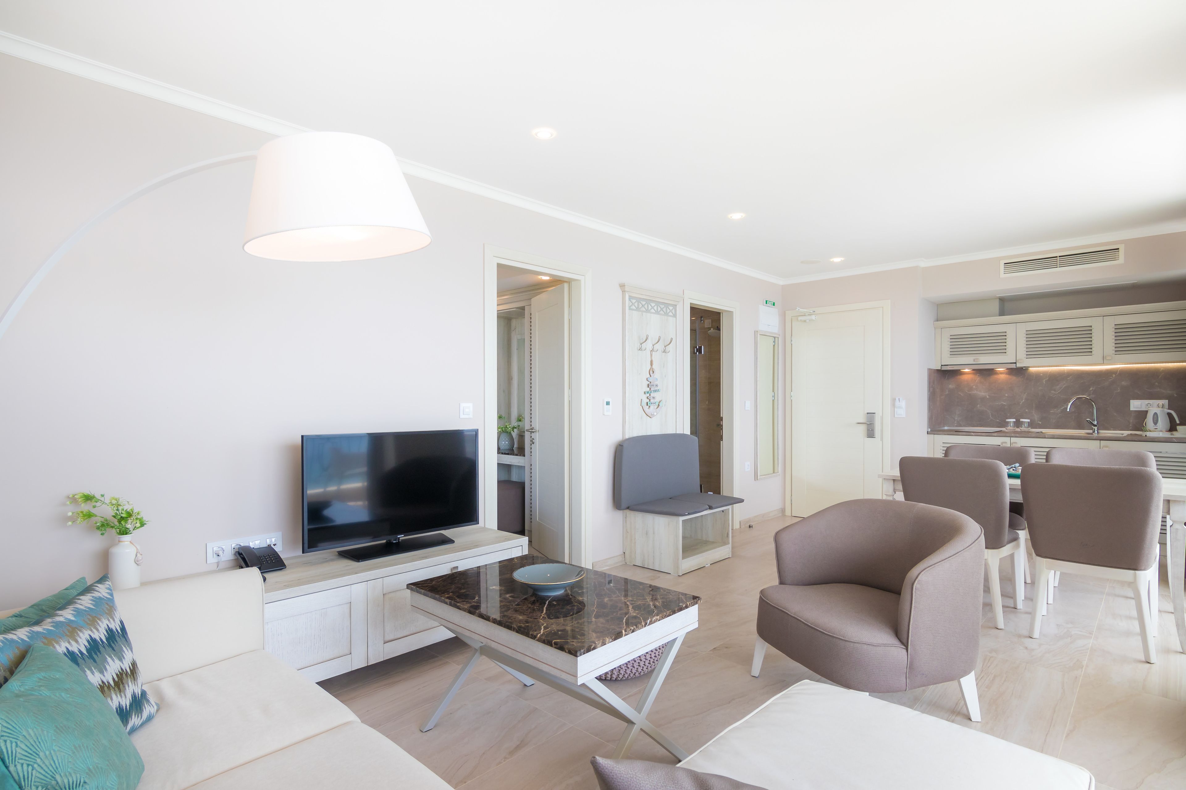 King Maron Wellness Beach Hotel