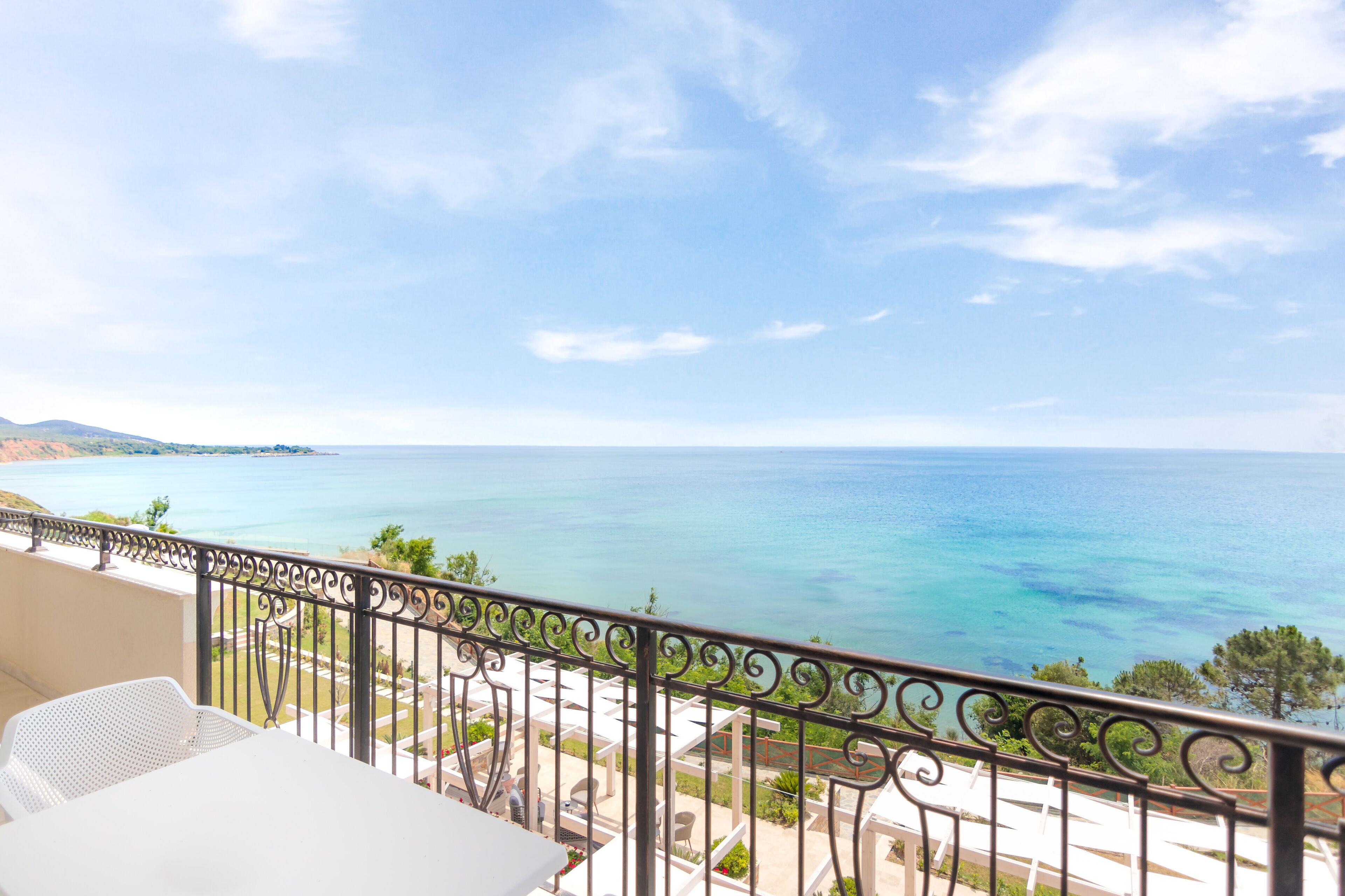 King Maron Wellness Beach Hotel