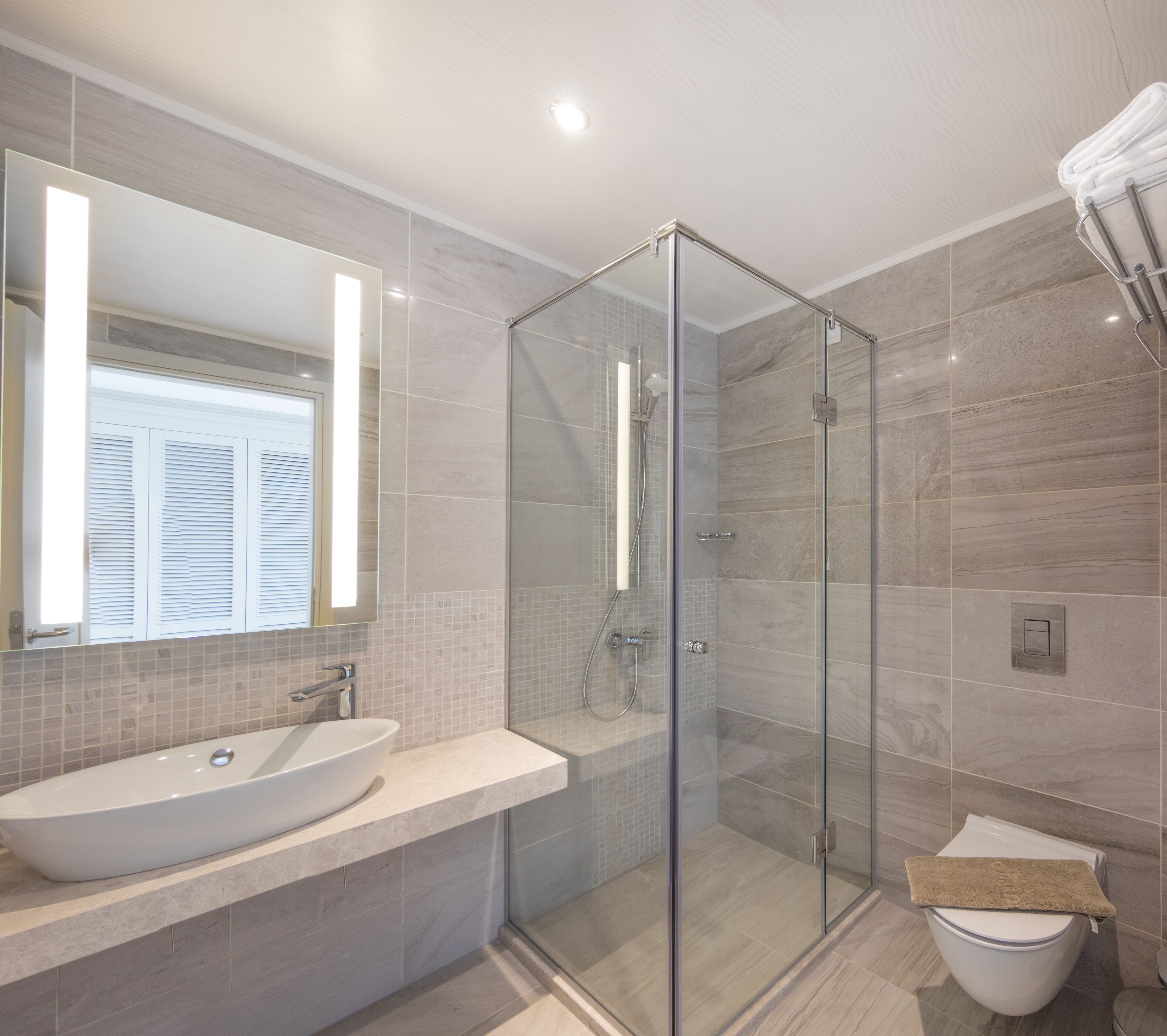 King Maron Wellness Beach Hotel