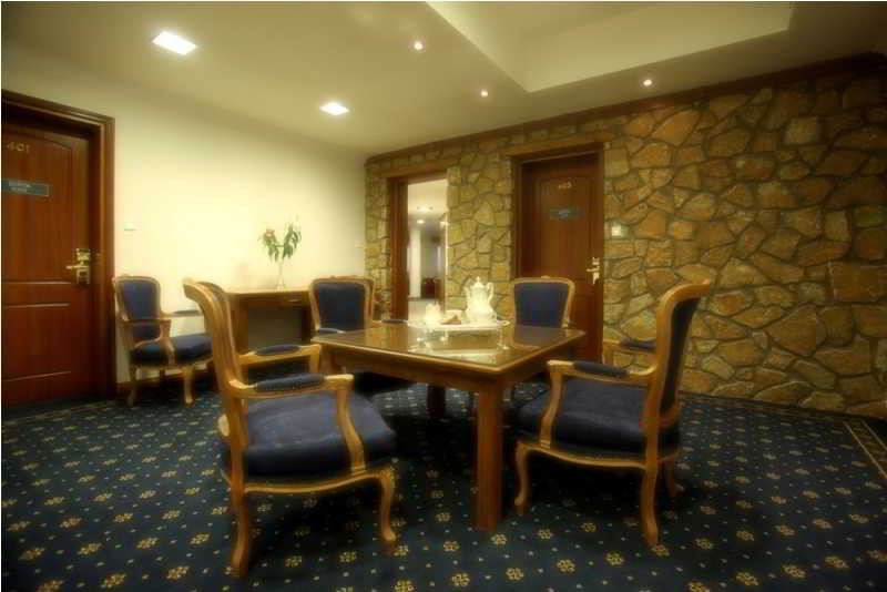 Afkos Grammos Hotel