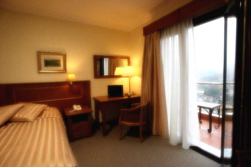 Afkos Grammos Hotel