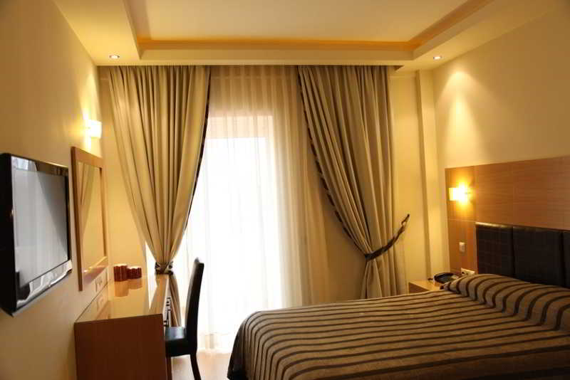 Pantelidis Hotel