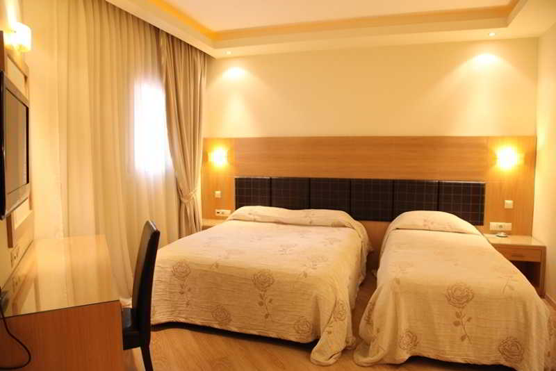 Pantelidis Hotel