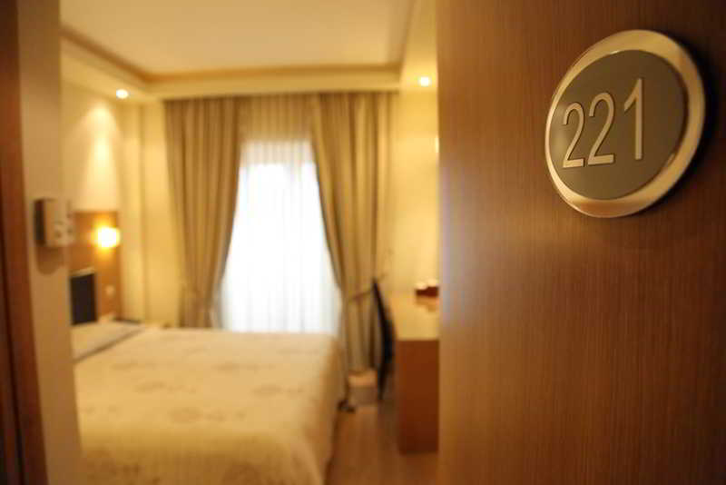 Pantelidis Hotel