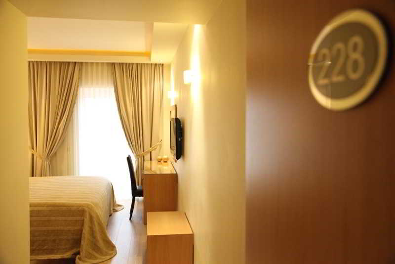 Pantelidis Hotel